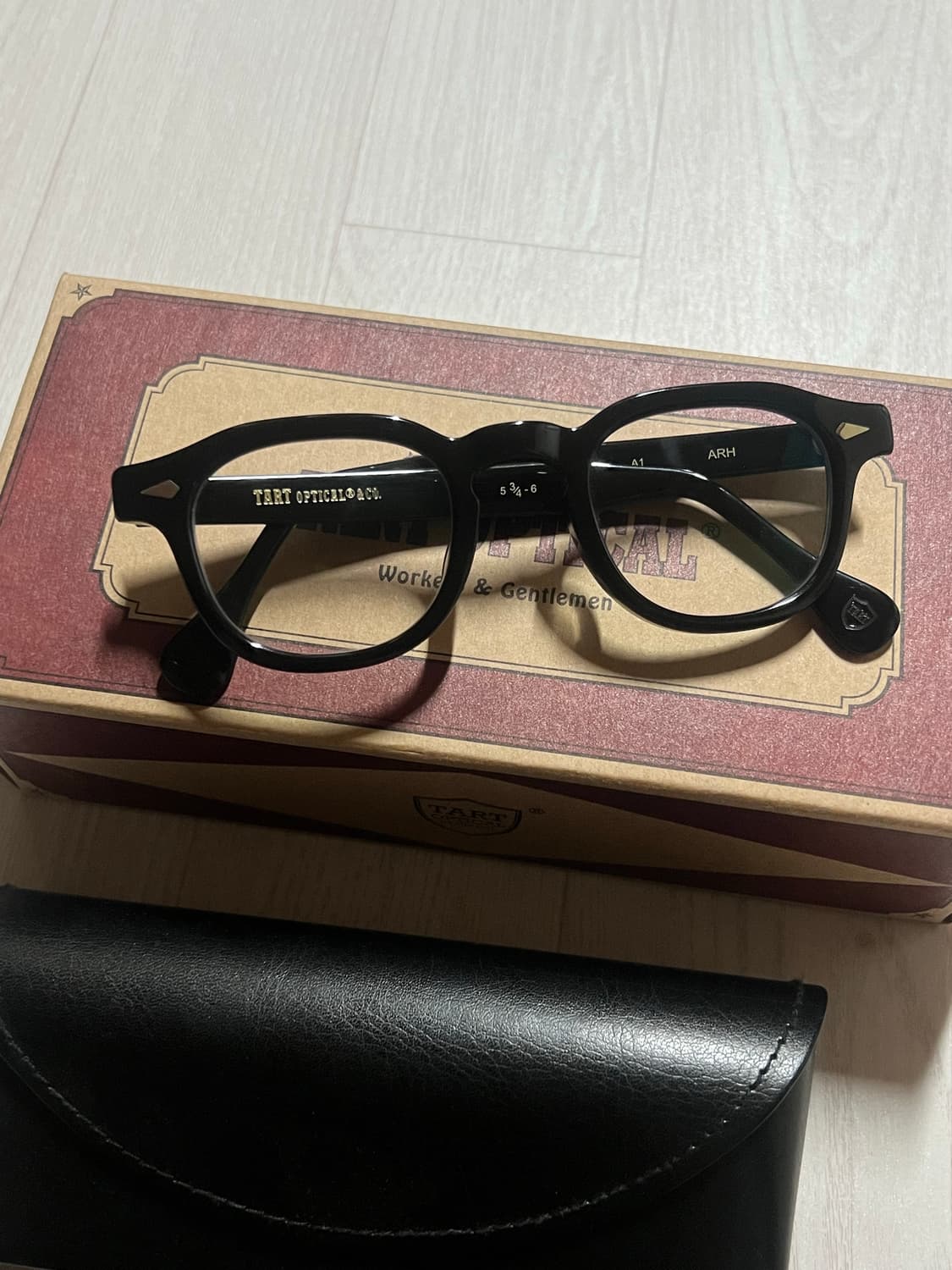 타르트옵티컬 아넬 A1 블랙 46 상품이미지1