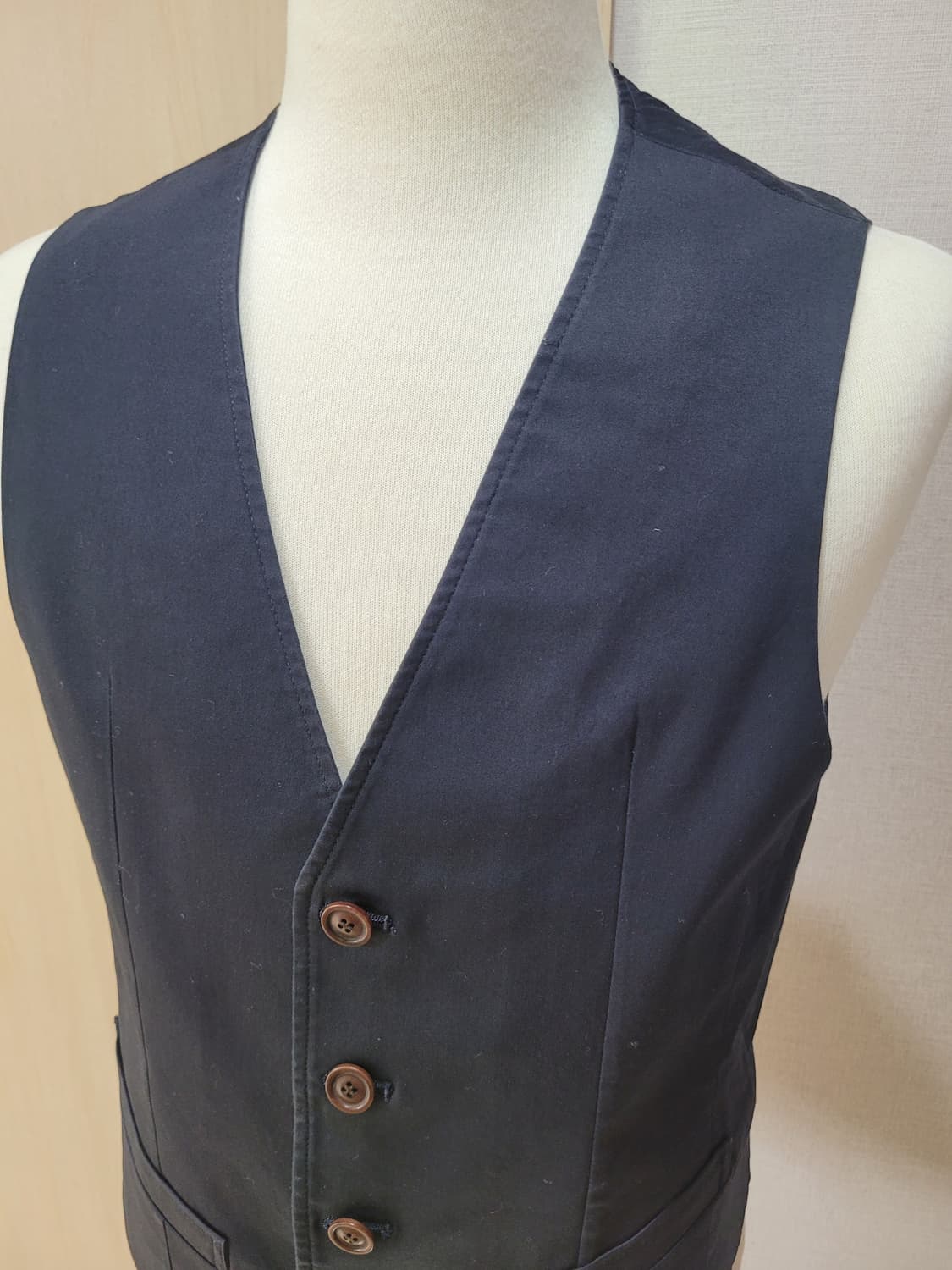 스파오포맨 SPAO for men 4버튼 조끼 100 다크네이비 상품이미지3