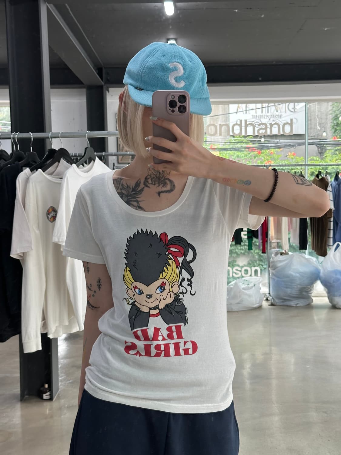 히스테릭 글래머 캐릭터 그래픽 반팔 티셔츠 상품이미지1