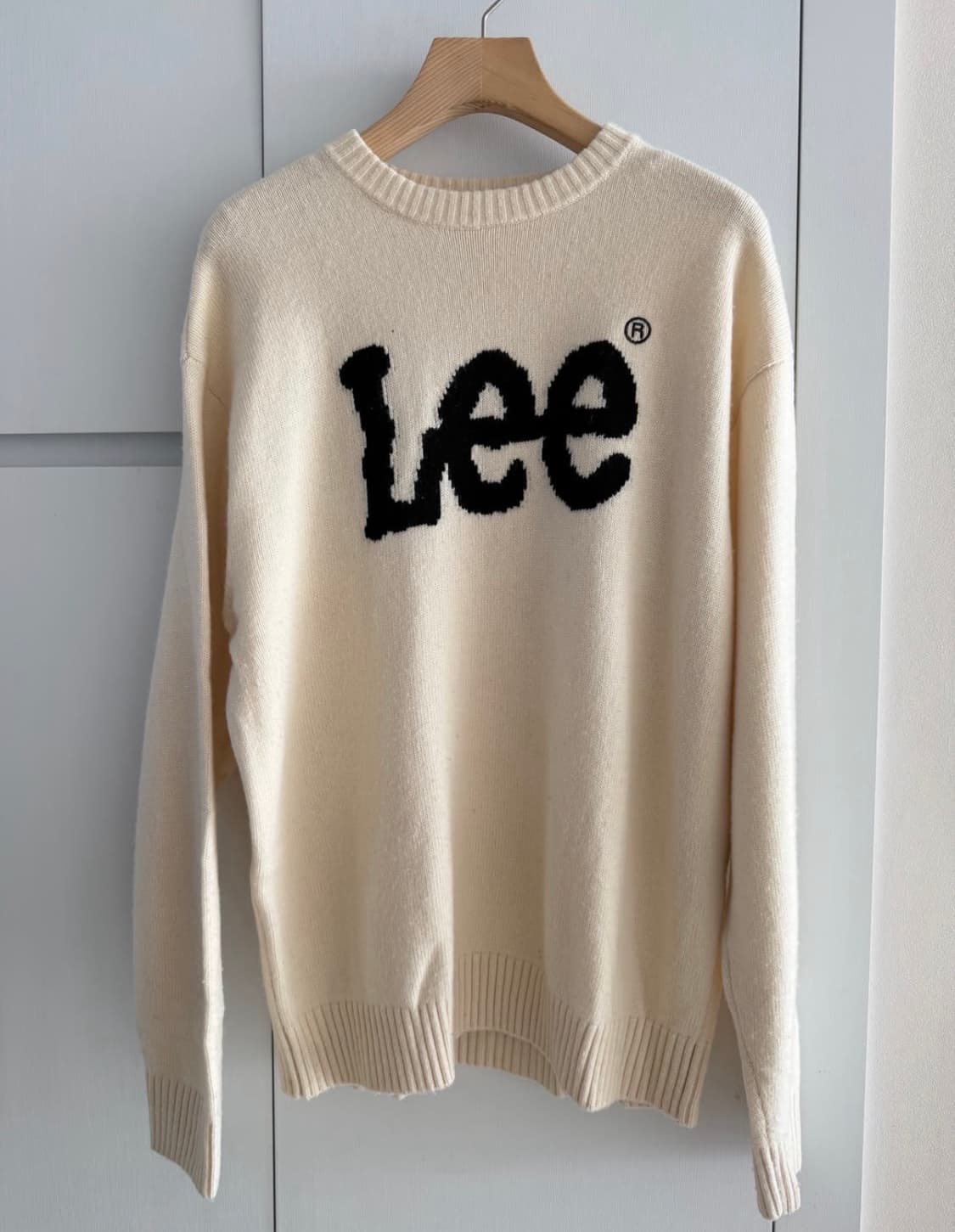 Lee 아이보리 니트 상품이미지1