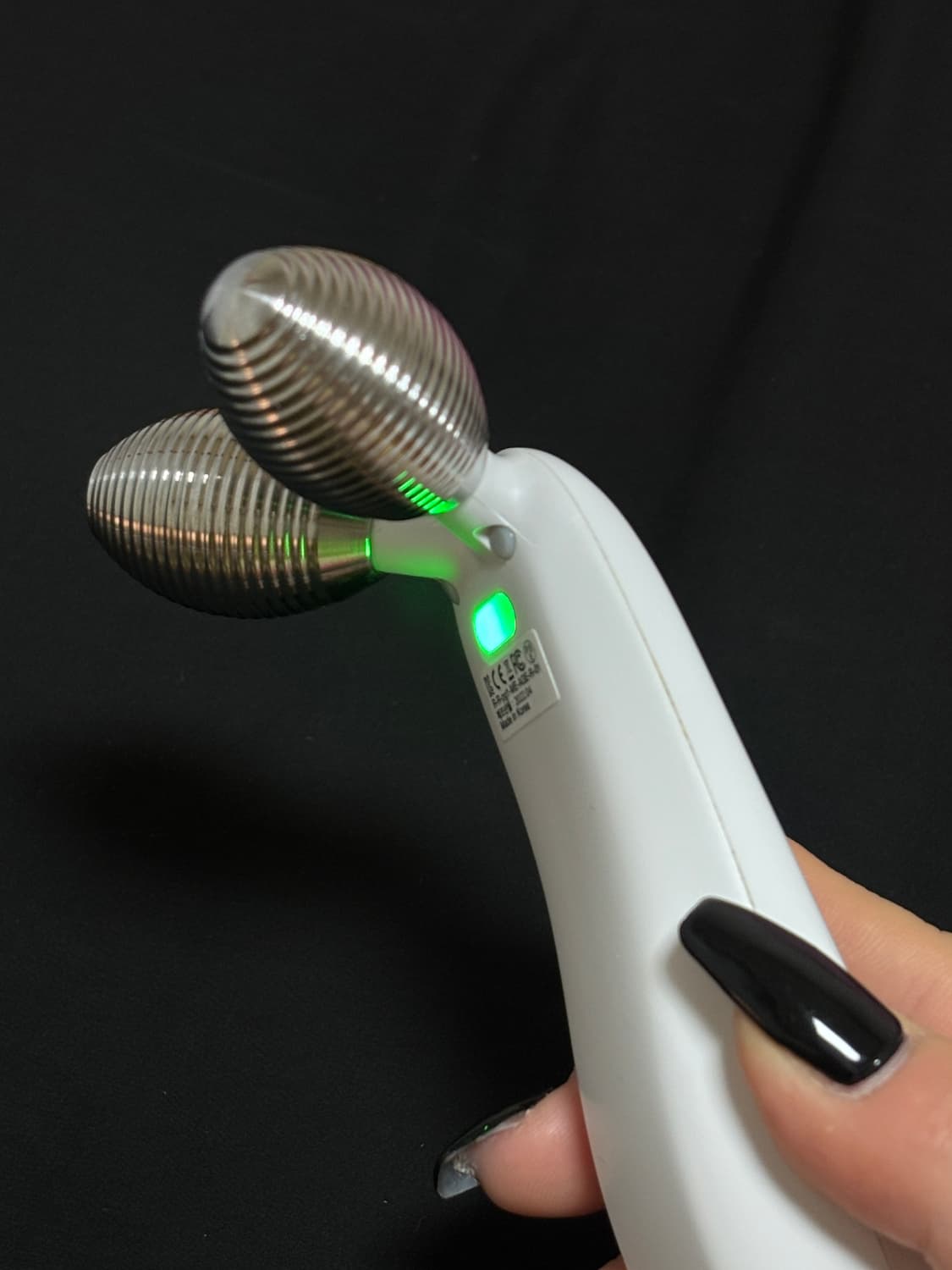 [풀박] 메디큐브 에이지알 더마EMS샷 상품이미지5