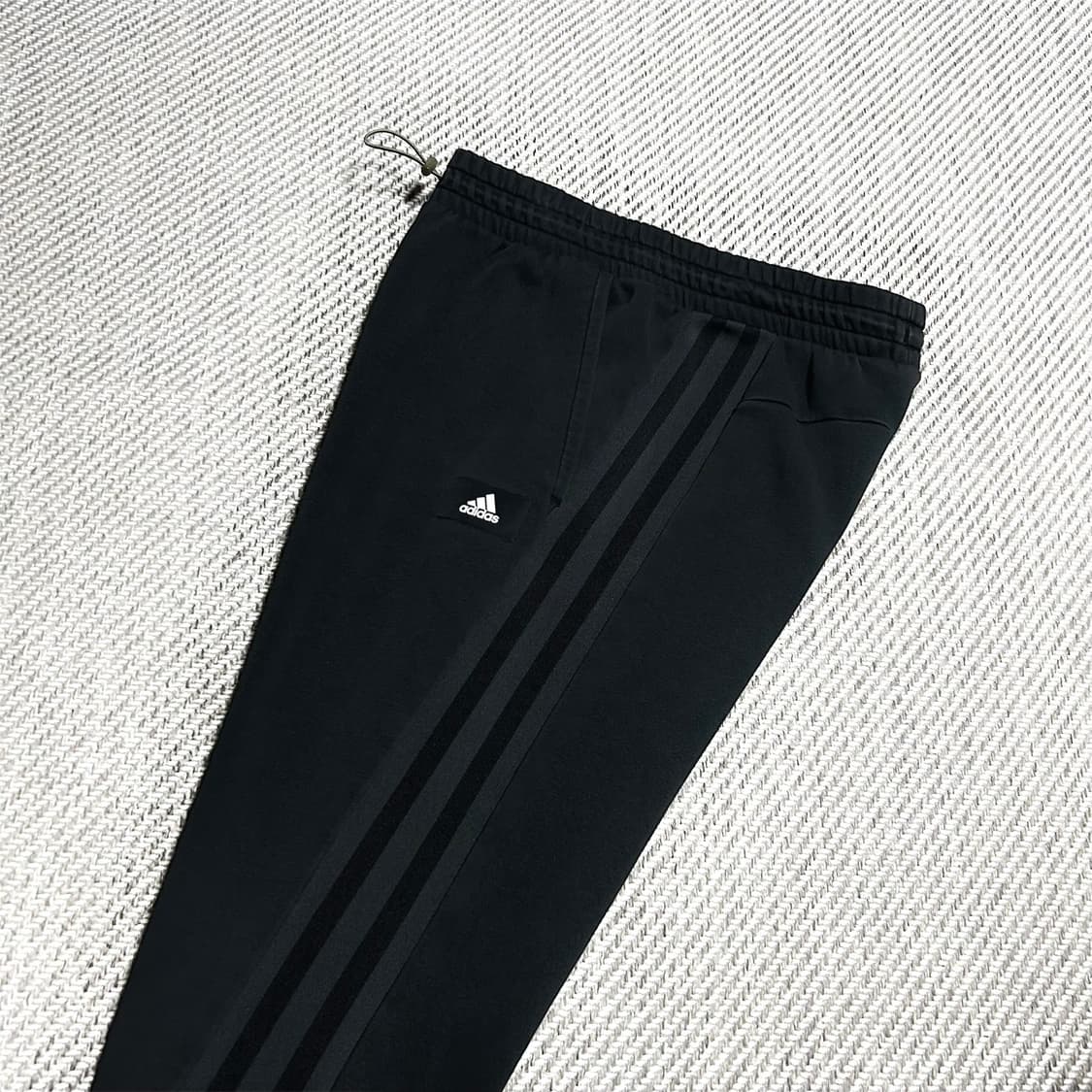 [L] adidas 아디다스 커브드 트랙 트레이닝 팬츠 상품이미지3