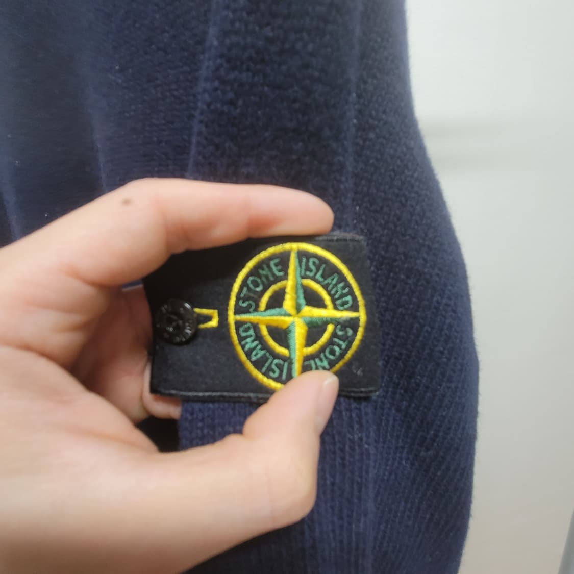 스톤아일랜드 니트 상품이미지2