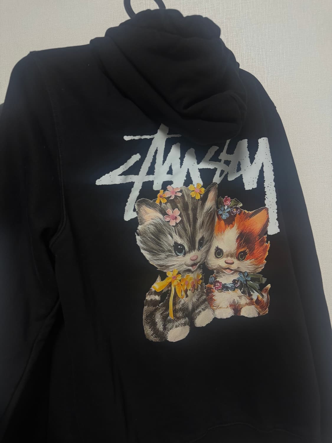 스투시 블랙 후드티 s 판매합니다 상품이미지1