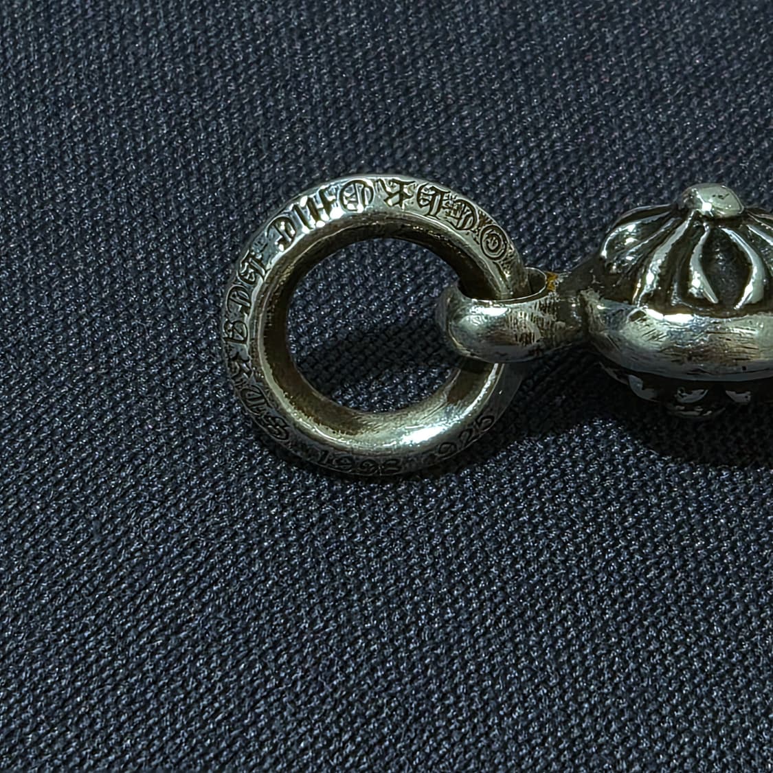 크롬하츠 원볼 타이니 크로스 상품이미지3