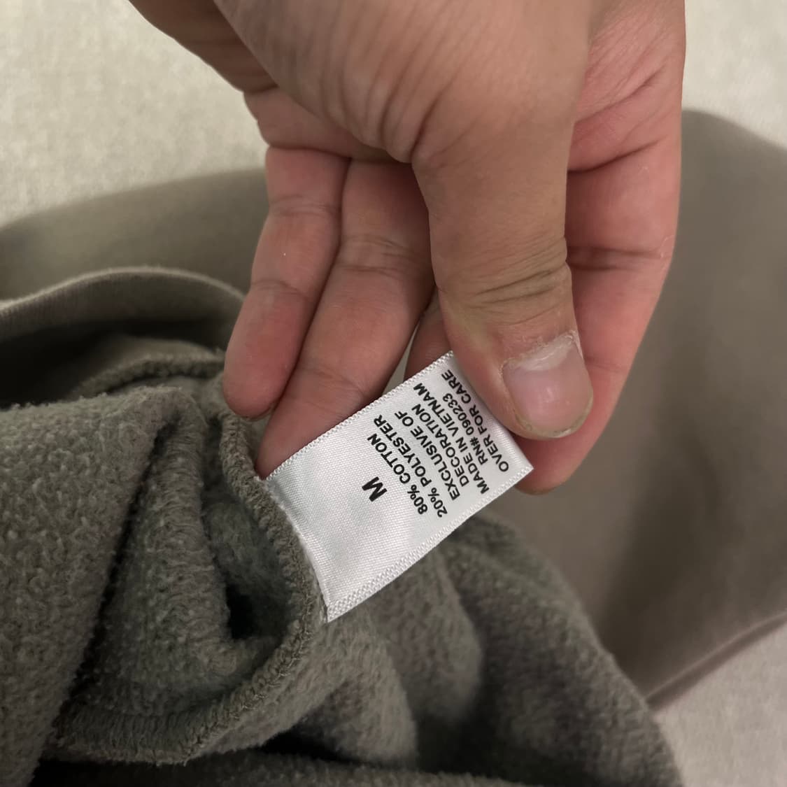 100 피오갓 에센셜 반집업 맨투맨  상품이미지7