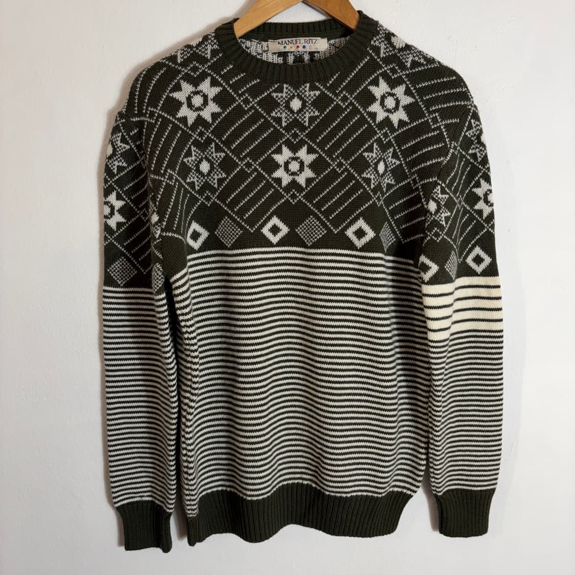 마누엘리츠 MANUEL RITZ 이탈리아 노르딕 니트(105) 상품이미지1