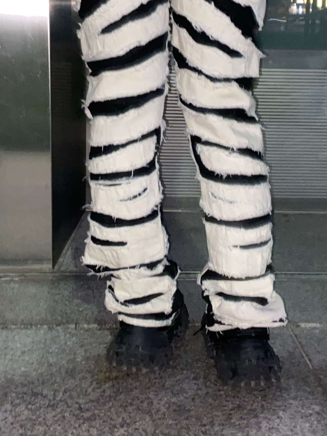 CheapMonday G dragon slimfit denim pants 상품이미지3