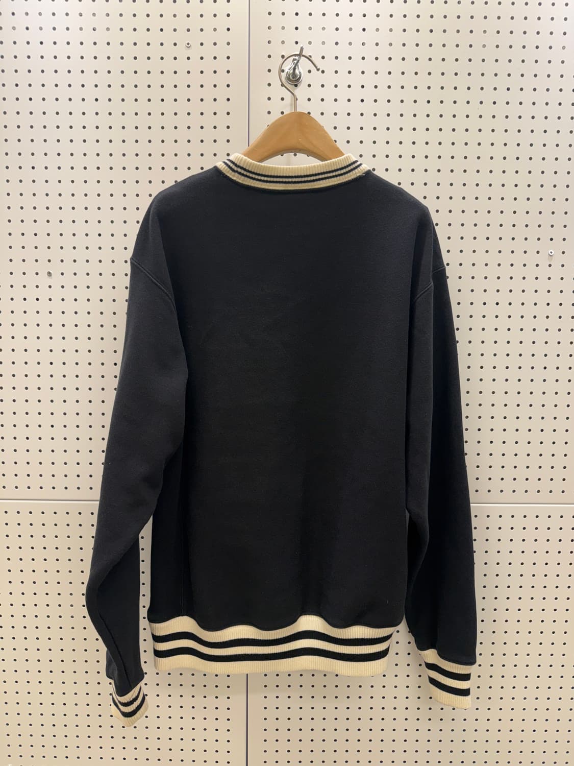 챔피온 리버스위브 PHYS.ED 맨투맨 U1048 상품이미지3