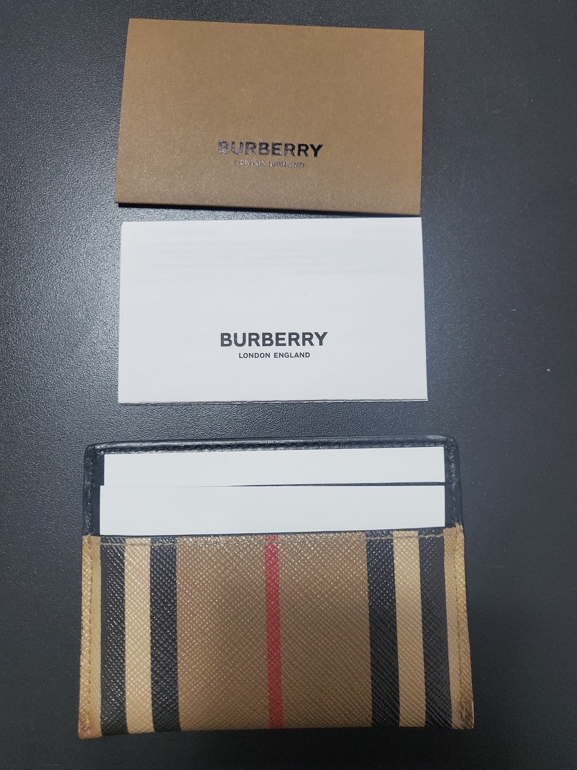[정품/OS] 버버리 카드지갑 상품이미지1