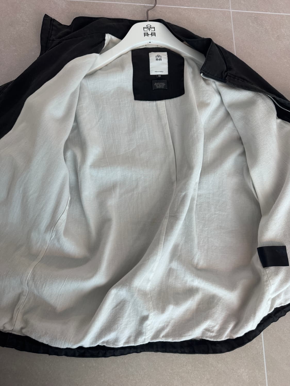 폴리테루 라미파카 웨트블랙 2사이즈 상품이미지7