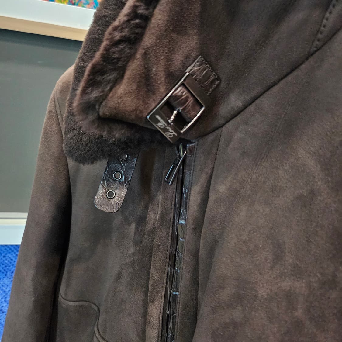 로로피아나 리얼 크록 풀 시어링 스웨이드 무스탕 상품이미지6