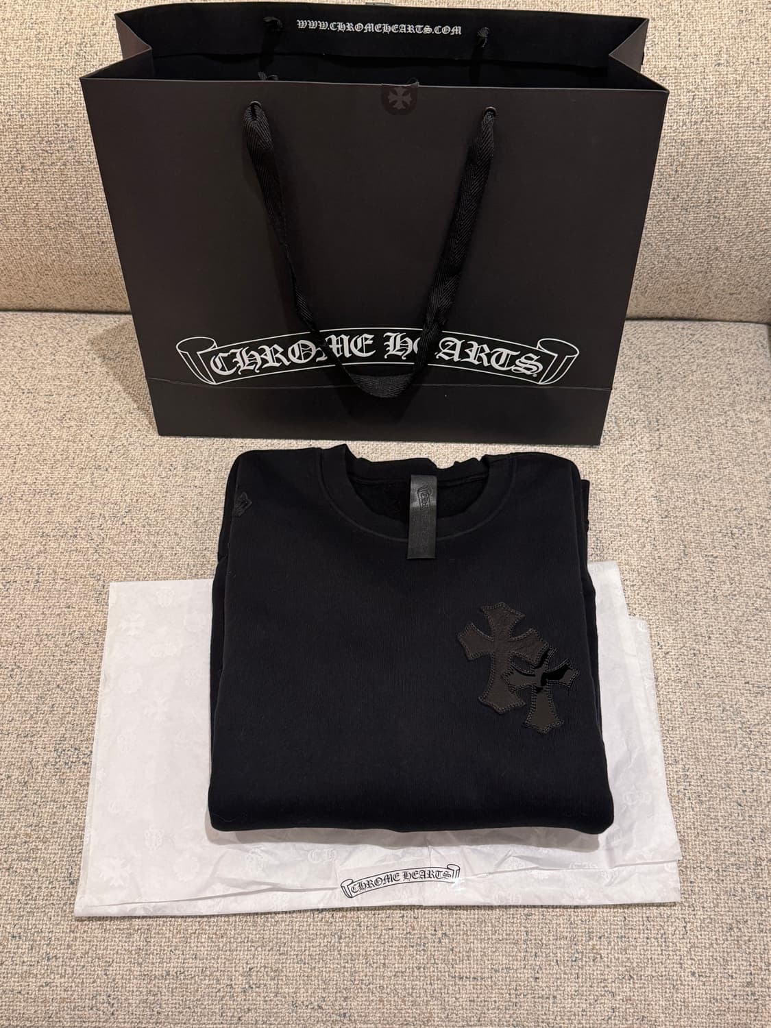 크롬하츠 레더 패치 맨투맨 상품이미지1