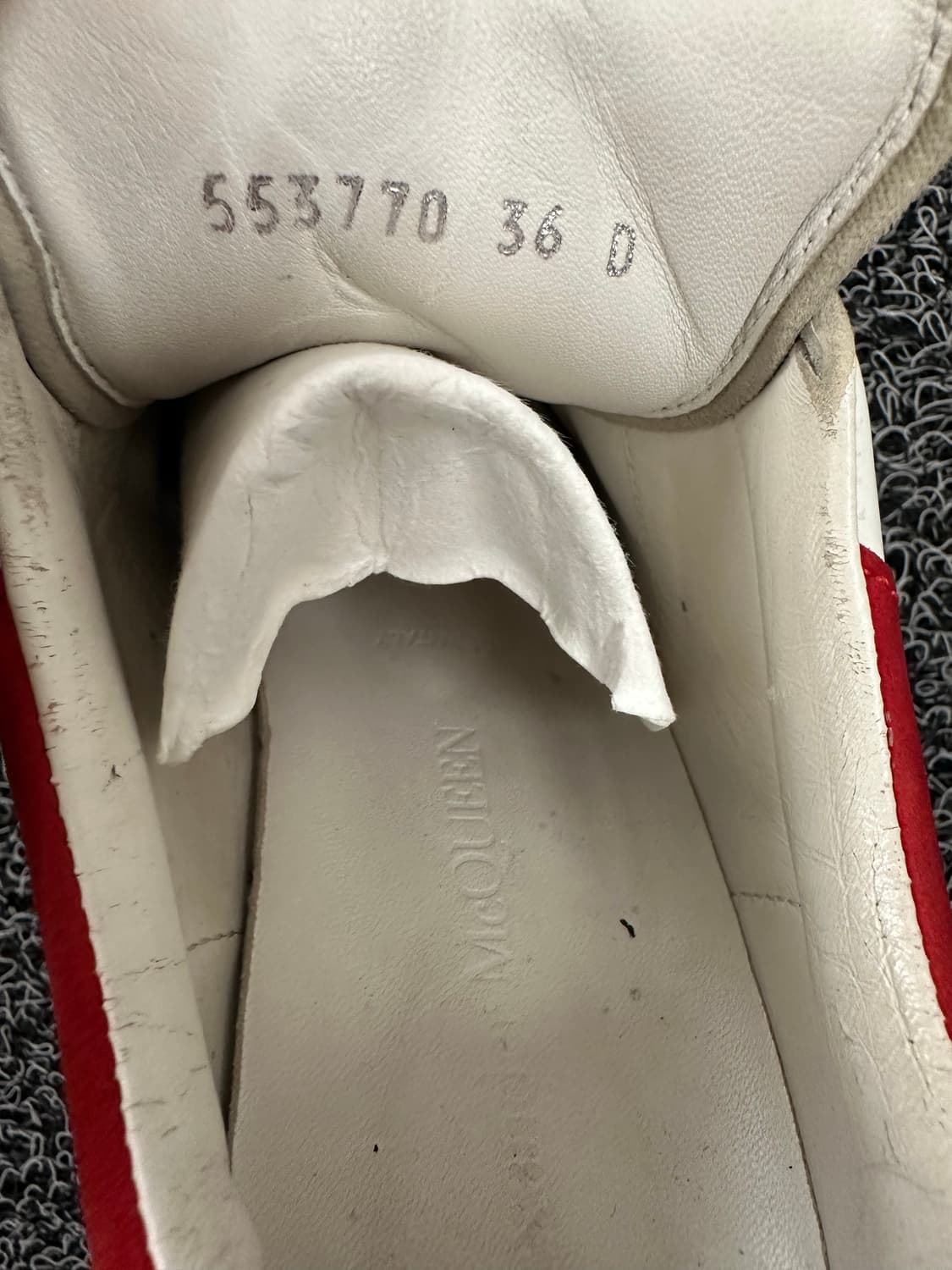 알렉산더 맥퀸 오버솔 스니커즈 36 상품이미지7