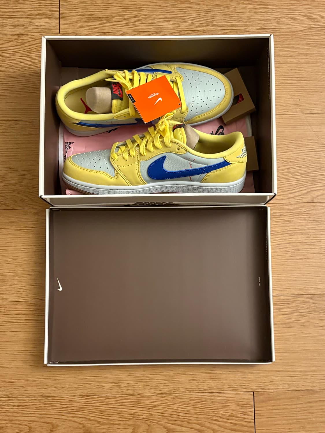 트래비스스캇 조던1 카나리 W270 상품이미지1