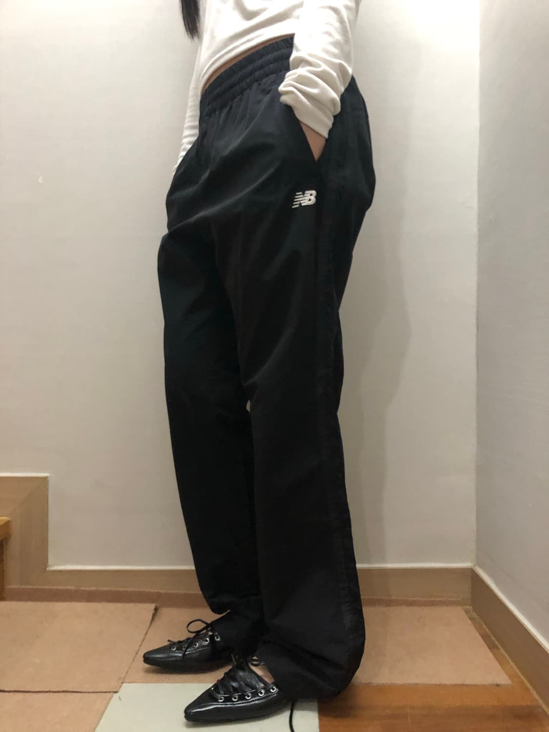 빈티지 뉴발란스 블랙 트레이닝 팬츠 상품이미지1