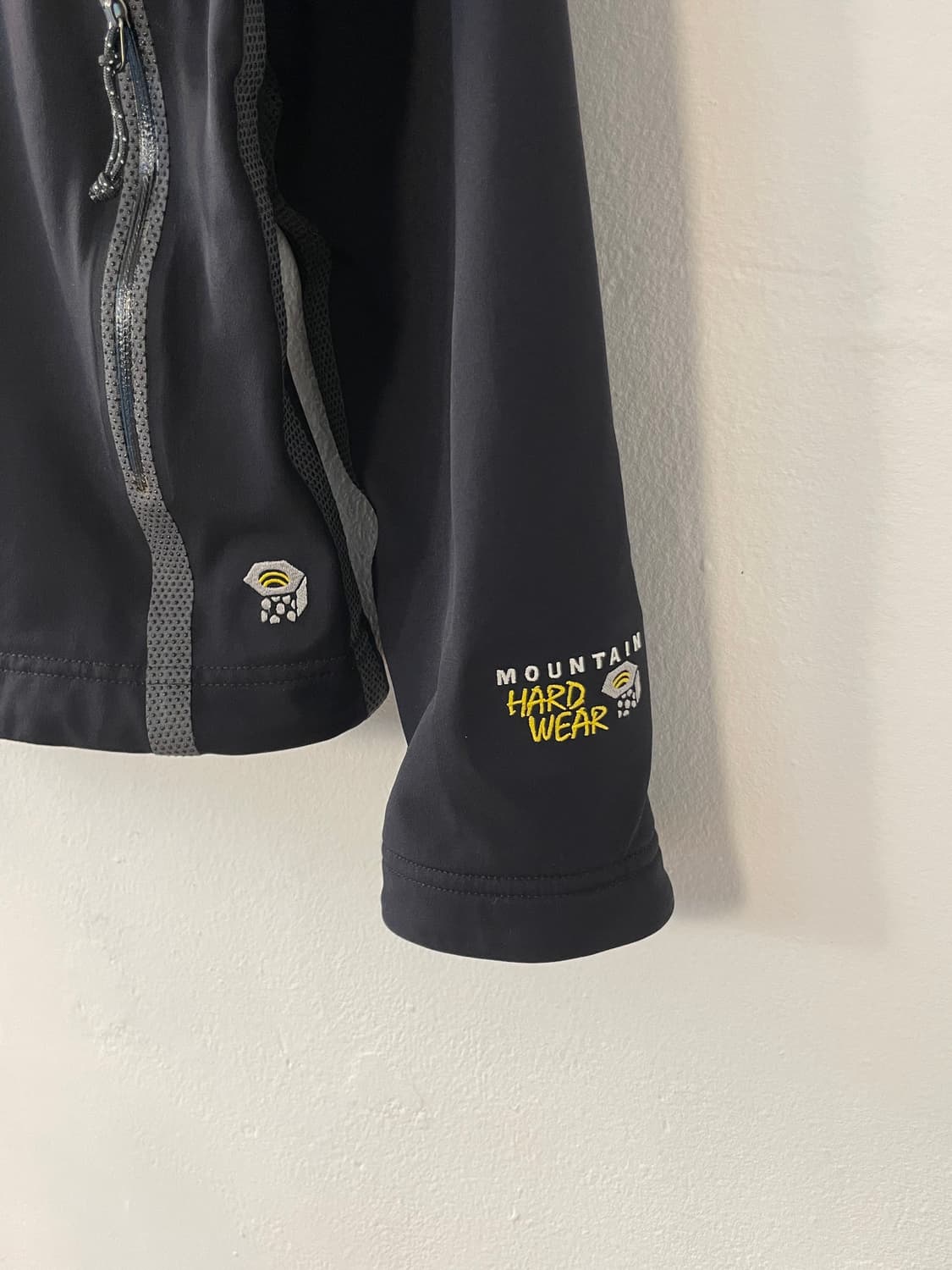 마운틴하드웨어 자켓  상품이미지3