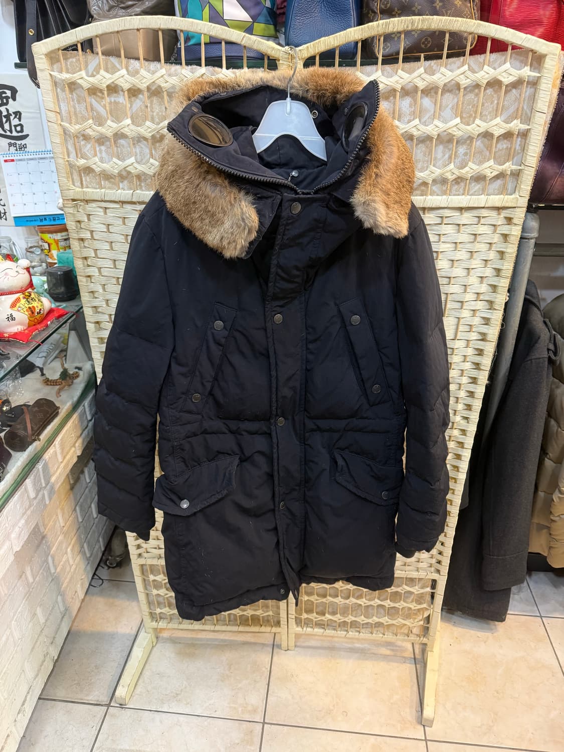 100 정품 cp컴퍼니 고글 야상패딩 팝니다 상품이미지1