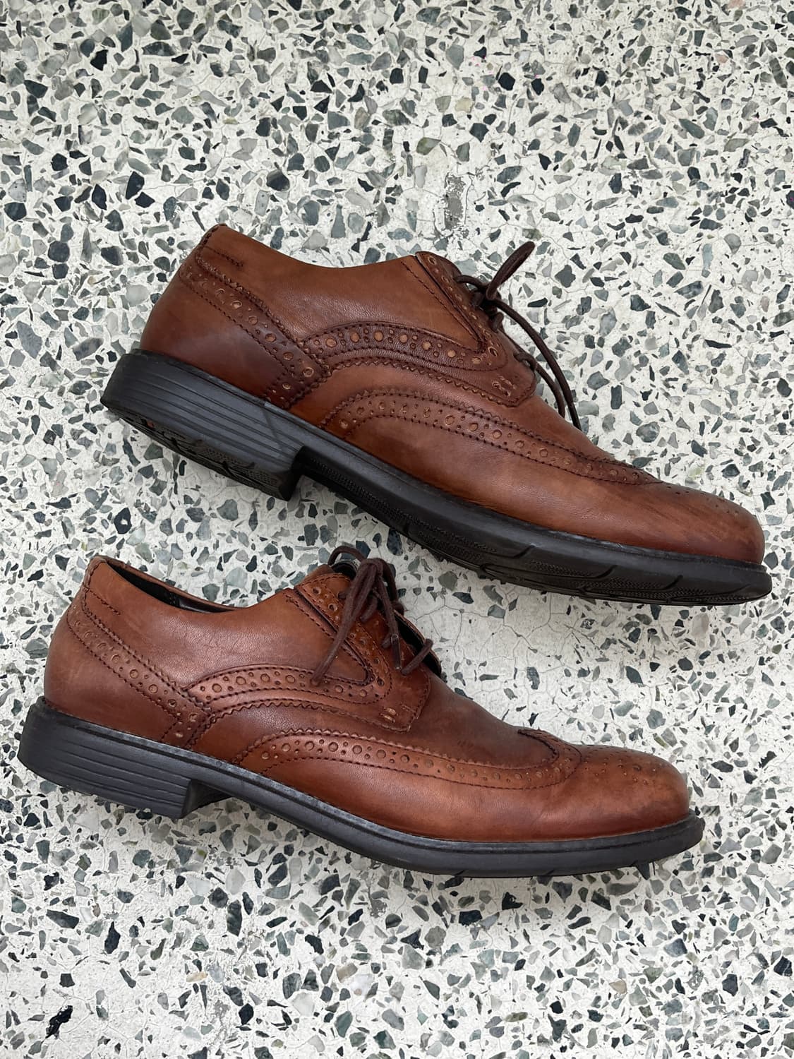 락포트 rockport 토탈모션 아말피 윙팁 TAN 255mm 상품이미지1