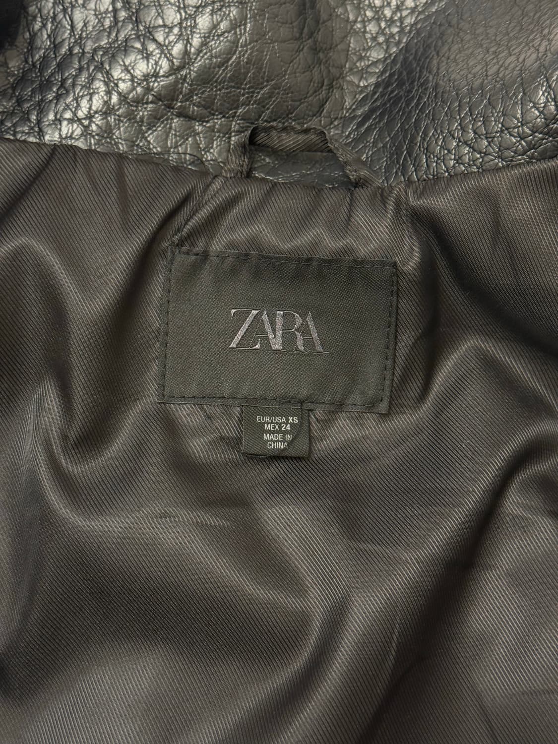 자라 페이크 레더자켓 상품이미지3