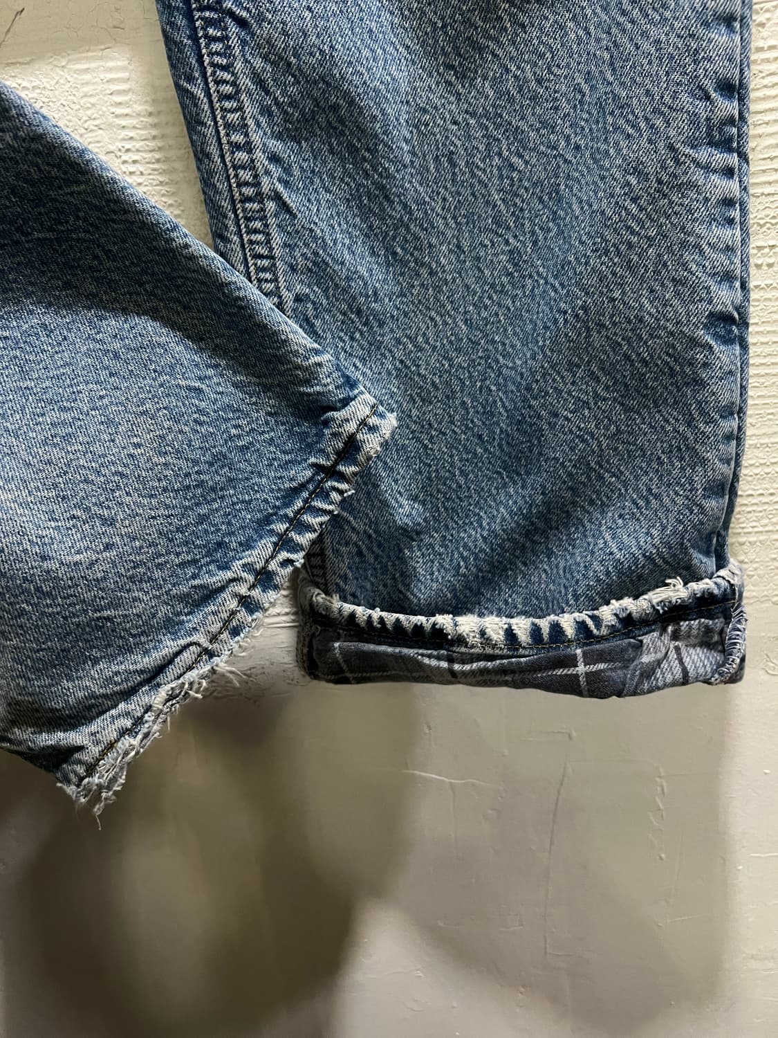 [36]칼하트 USA Made 체크 라이닝 빈티지 워싱 워크 데님 팬츠 상품이미지5