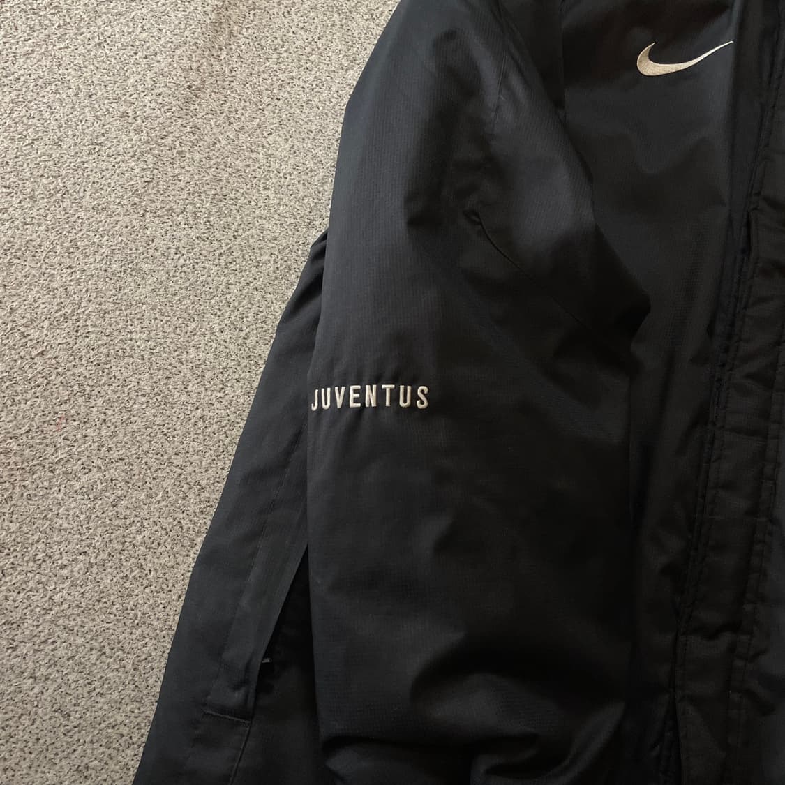 나이키 독일 유벤투스 바람막이 점퍼 상품이미지3