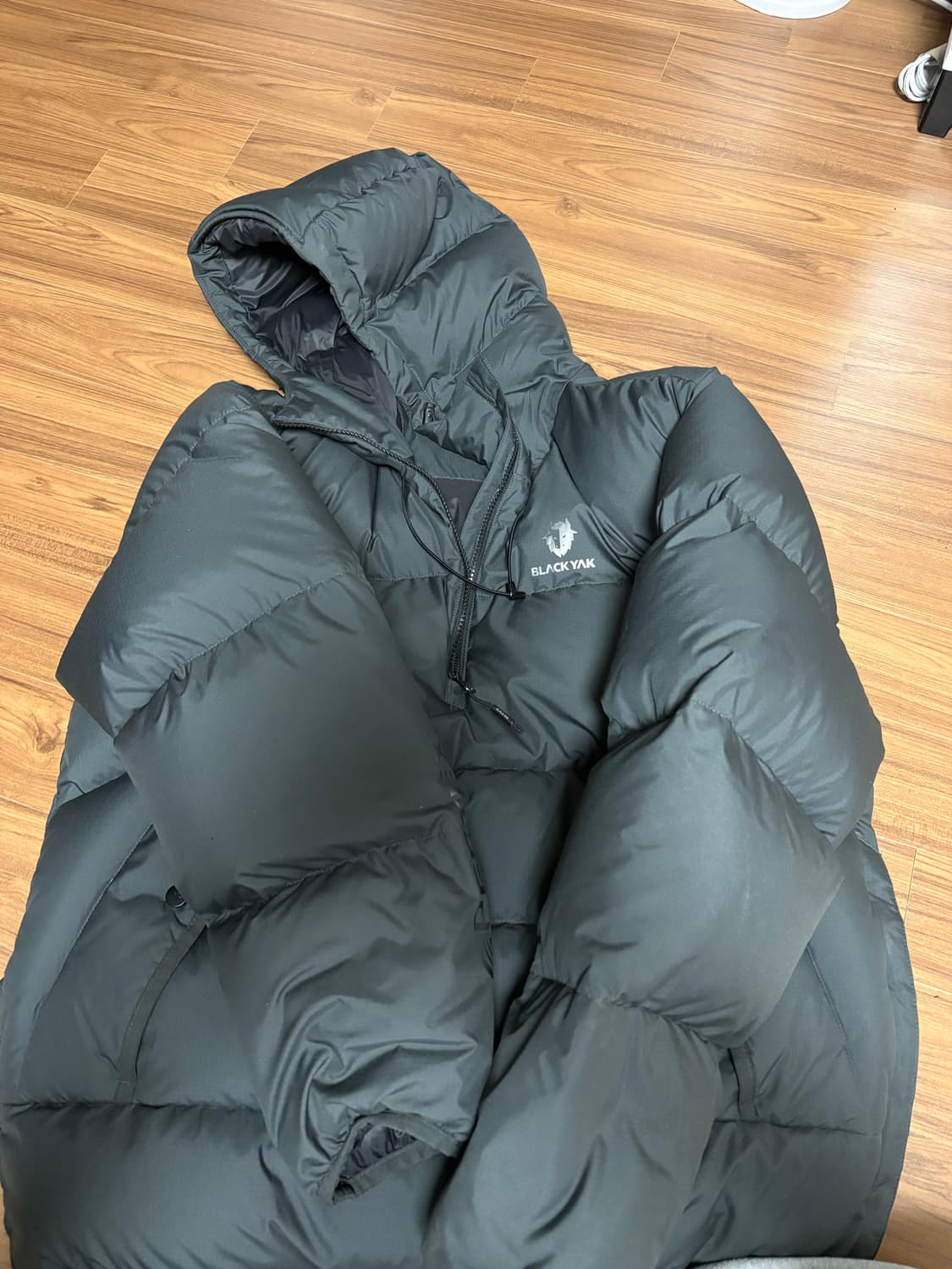 블랙야크 패딩아노락 105 L 급처 상품이미지1