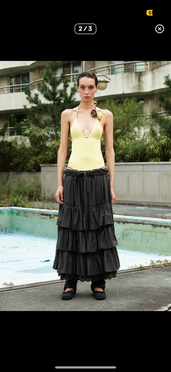 ROLLED WAIST TIERED SKIRT, CHARCO  상품이미지2