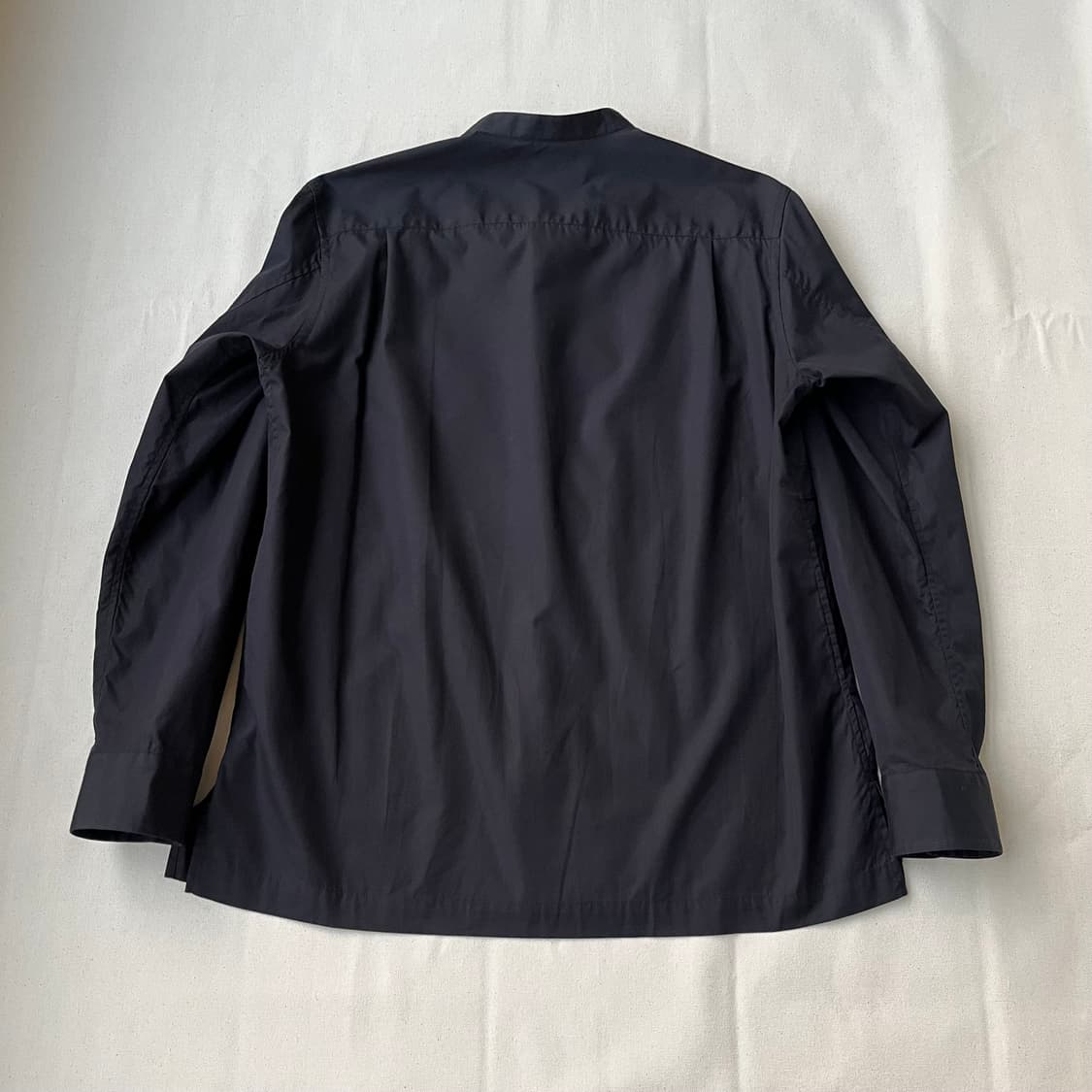 이세이미야케 맨 스티치 디테일 셔츠 상품이미지7