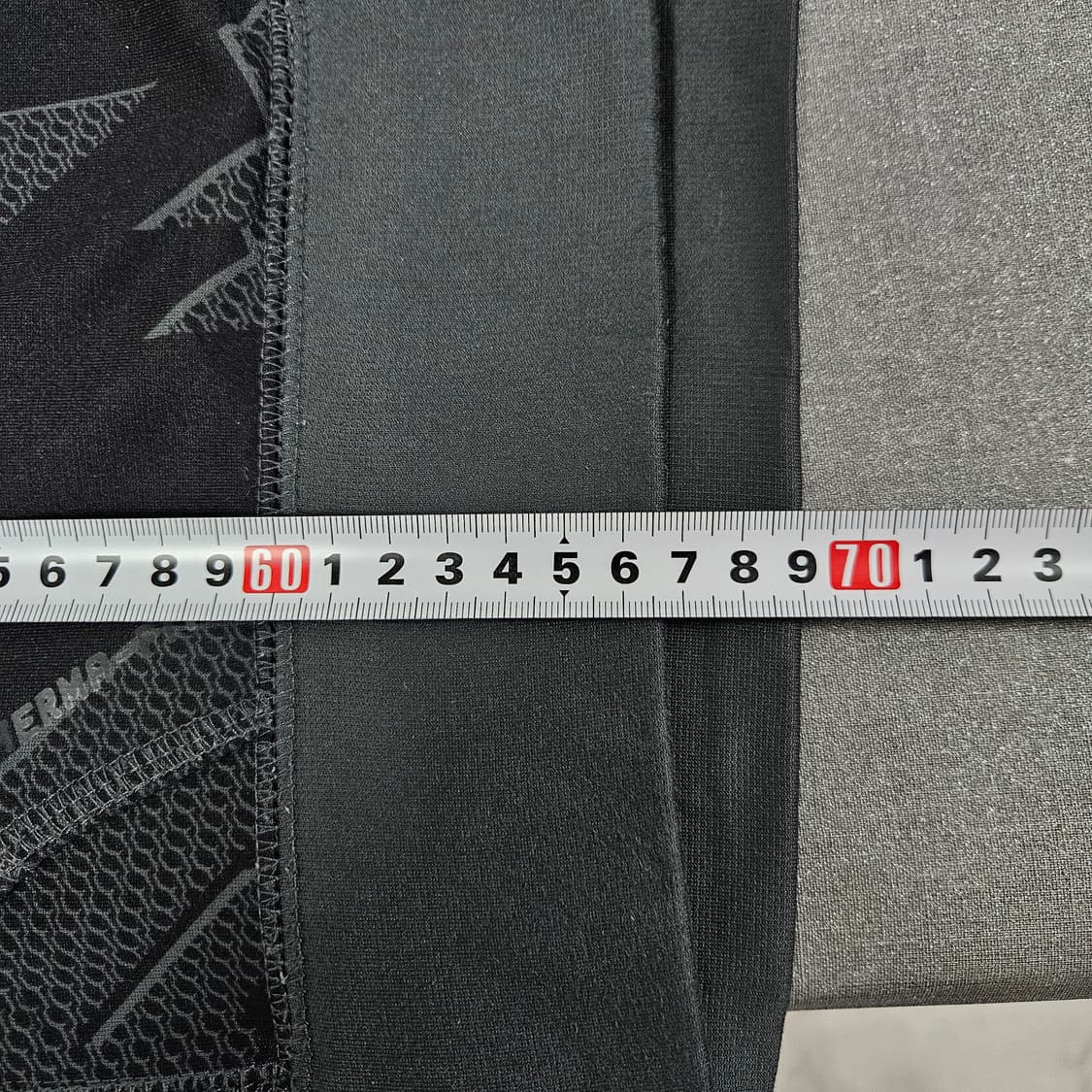 L 나이키 써마핏 모노그램 패턴 기모 후드집업 상품이미지7