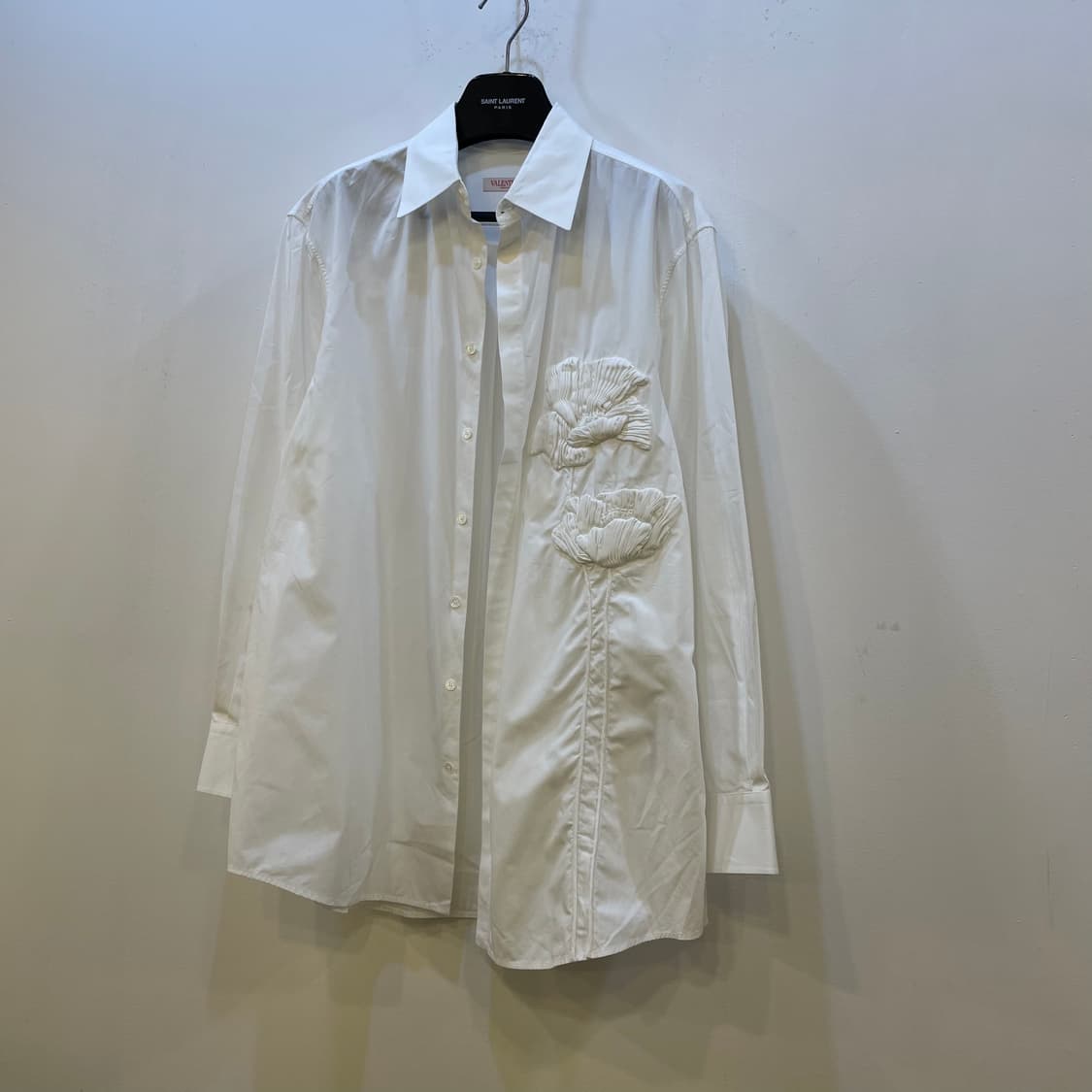 발렌티노 플로랄 엠브이더리 셔츠   상품이미지2