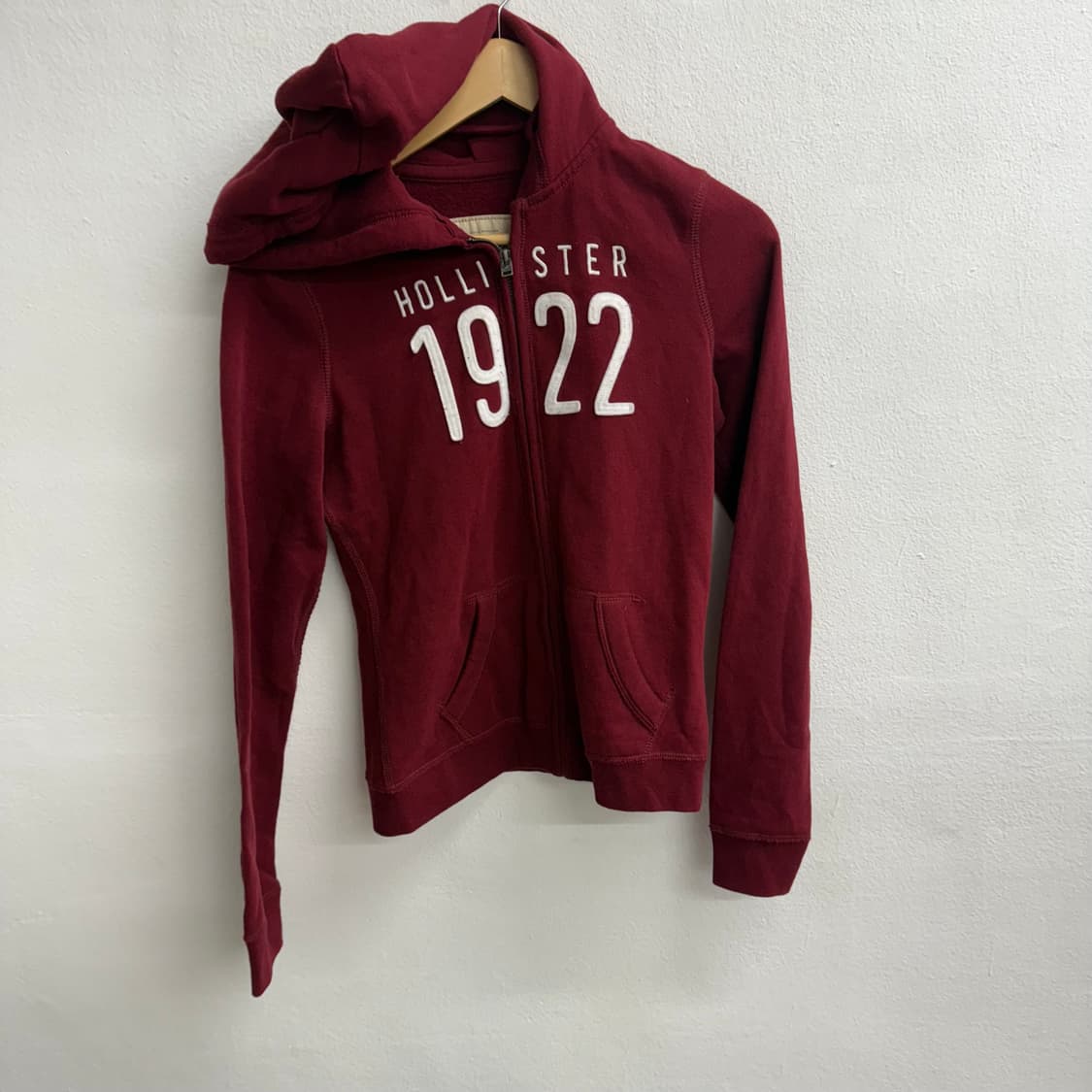 홀리스터 버건디 후드집업 1922 S 상품이미지1