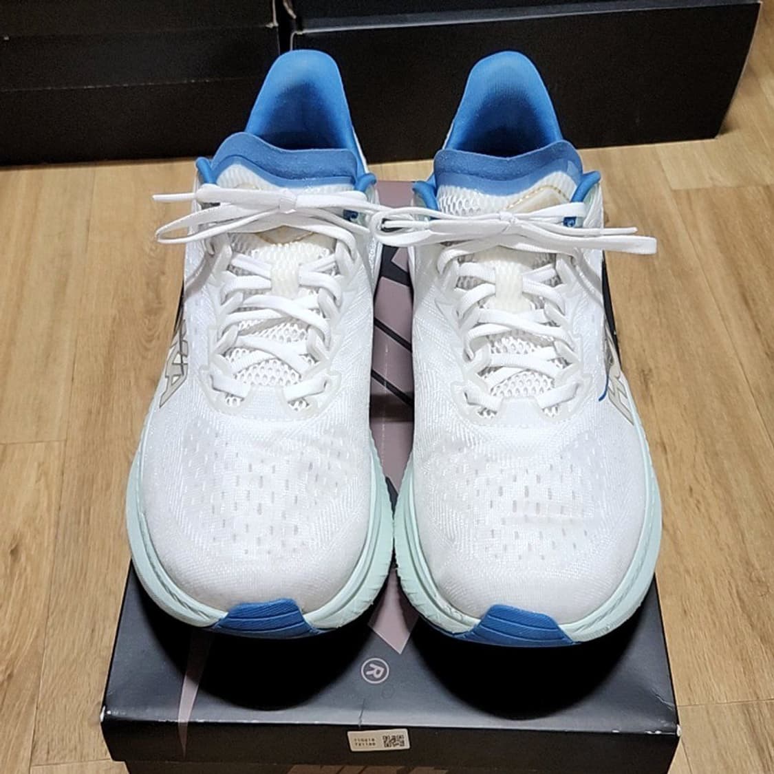 호카 290 와이드 프로스트 골드 상품이미지2