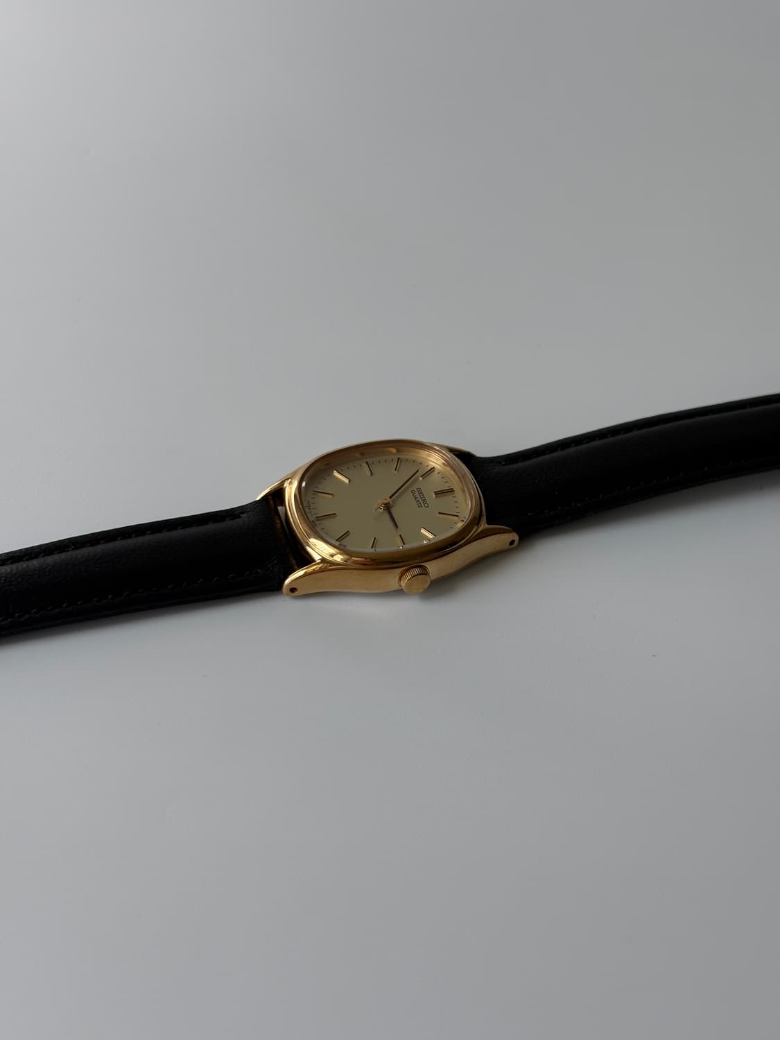 1980s Gold Oval Ladies Quartz 상품이미지3