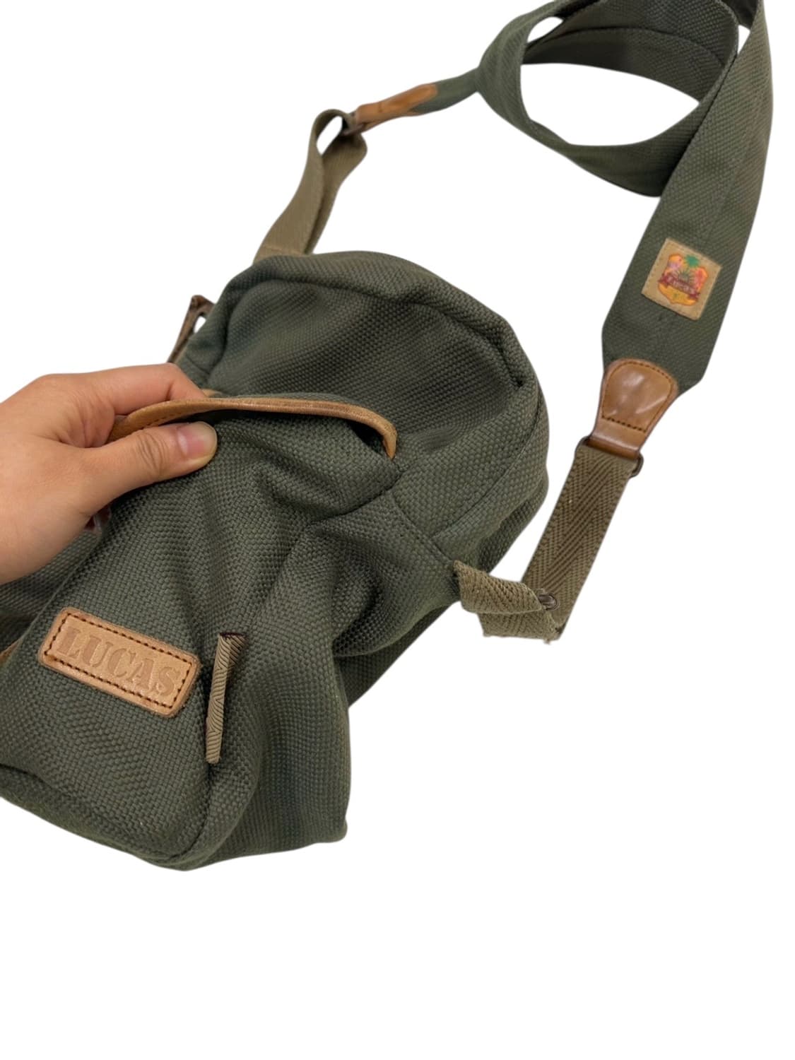 00s 루카스 미니 크로스백 카키 상품이미지3