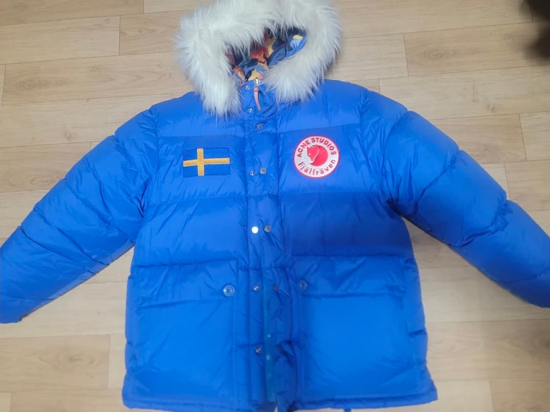 아크네 스튜디오 Fjallraven 콜라보 패딩(대장급) 상품이미지1