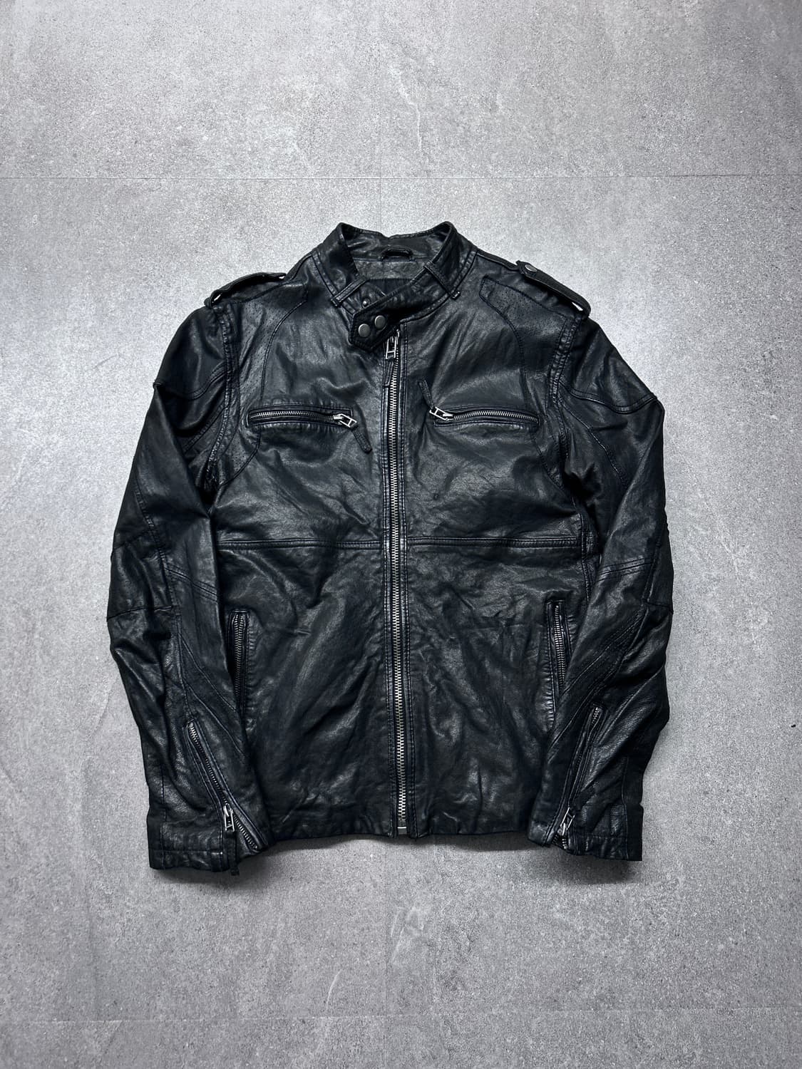 펀칭 판넬 램스킨 자켓 상품이미지3