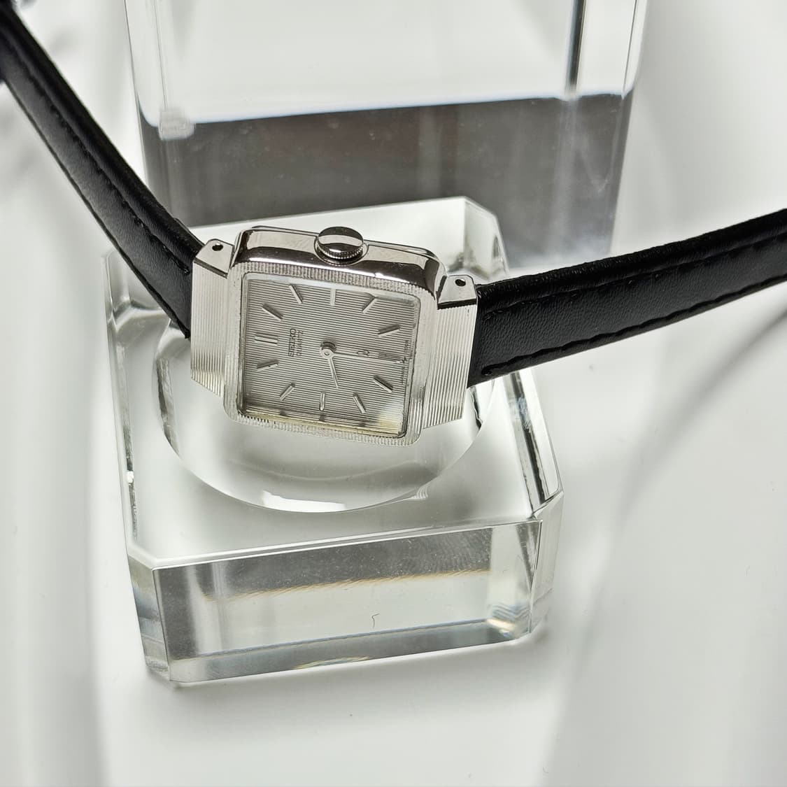 80's90's 빈티지 세이코 아르데코 스트라이프 스퀘어 워치 상품이미지1