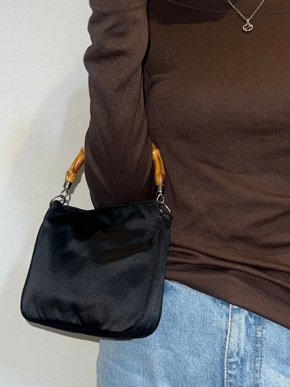 구찌 뱀부 새틴 미니 토트백 상품이미지3