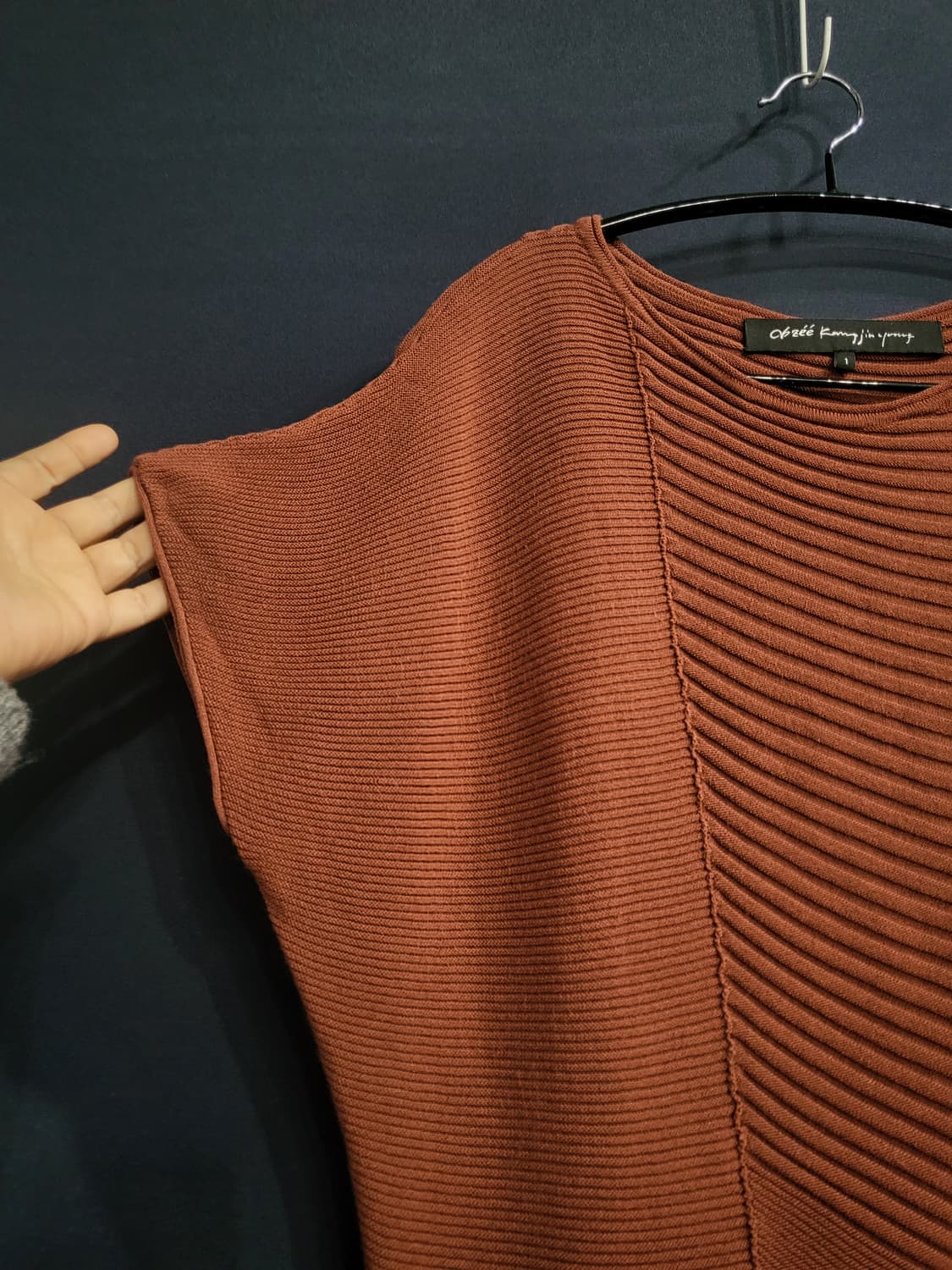 오브제 언발란스 니트 상품이미지2