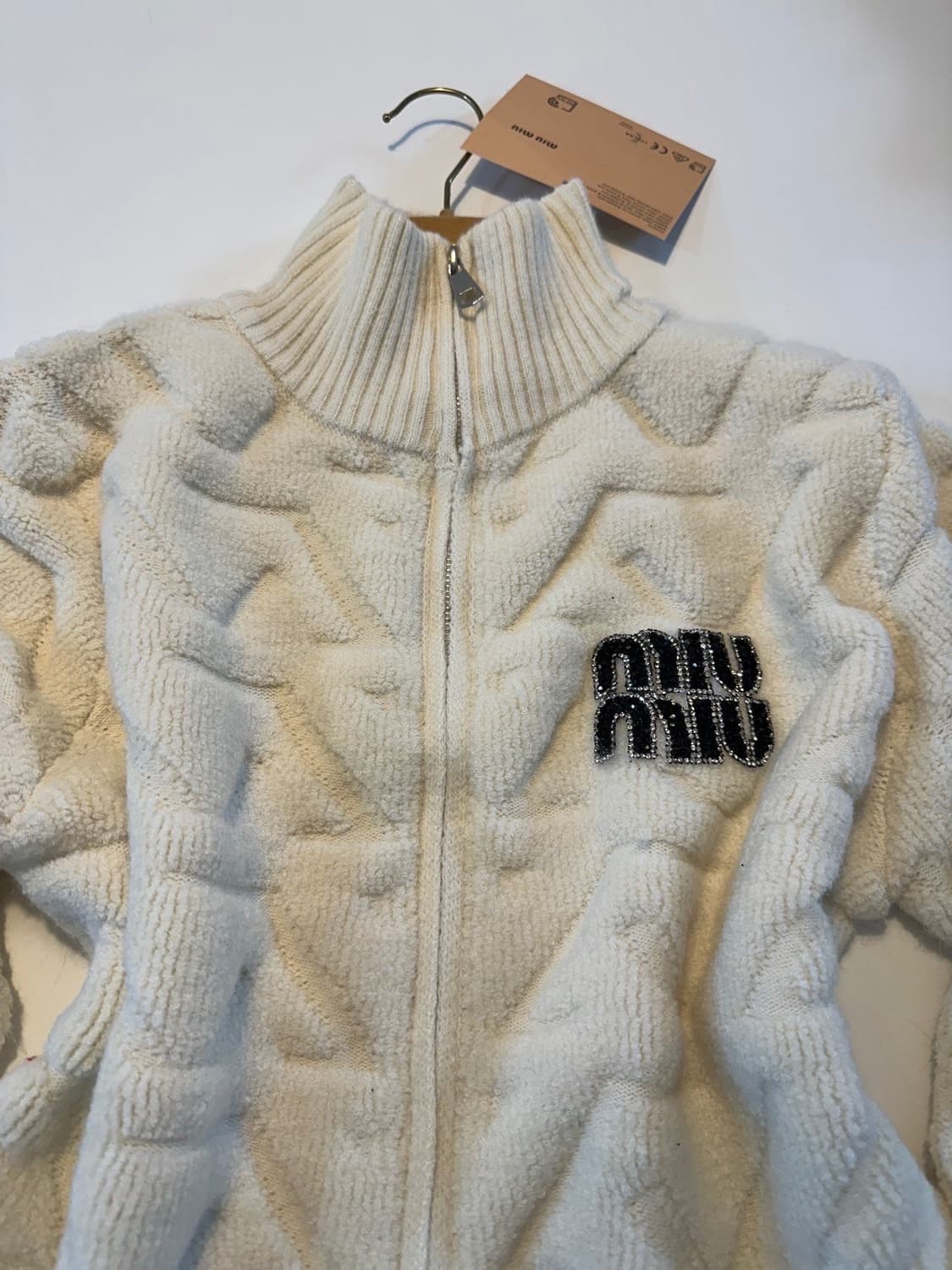 (새상품)미우미우집업 상품이미지3