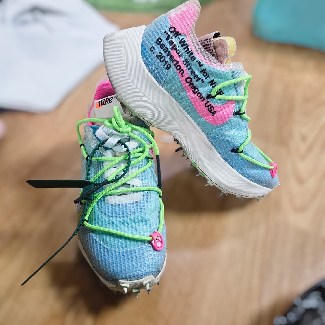 나이키 x 오프화이트 베이퍼 스트릿 폴러라이즈드 블루 상품이미지2