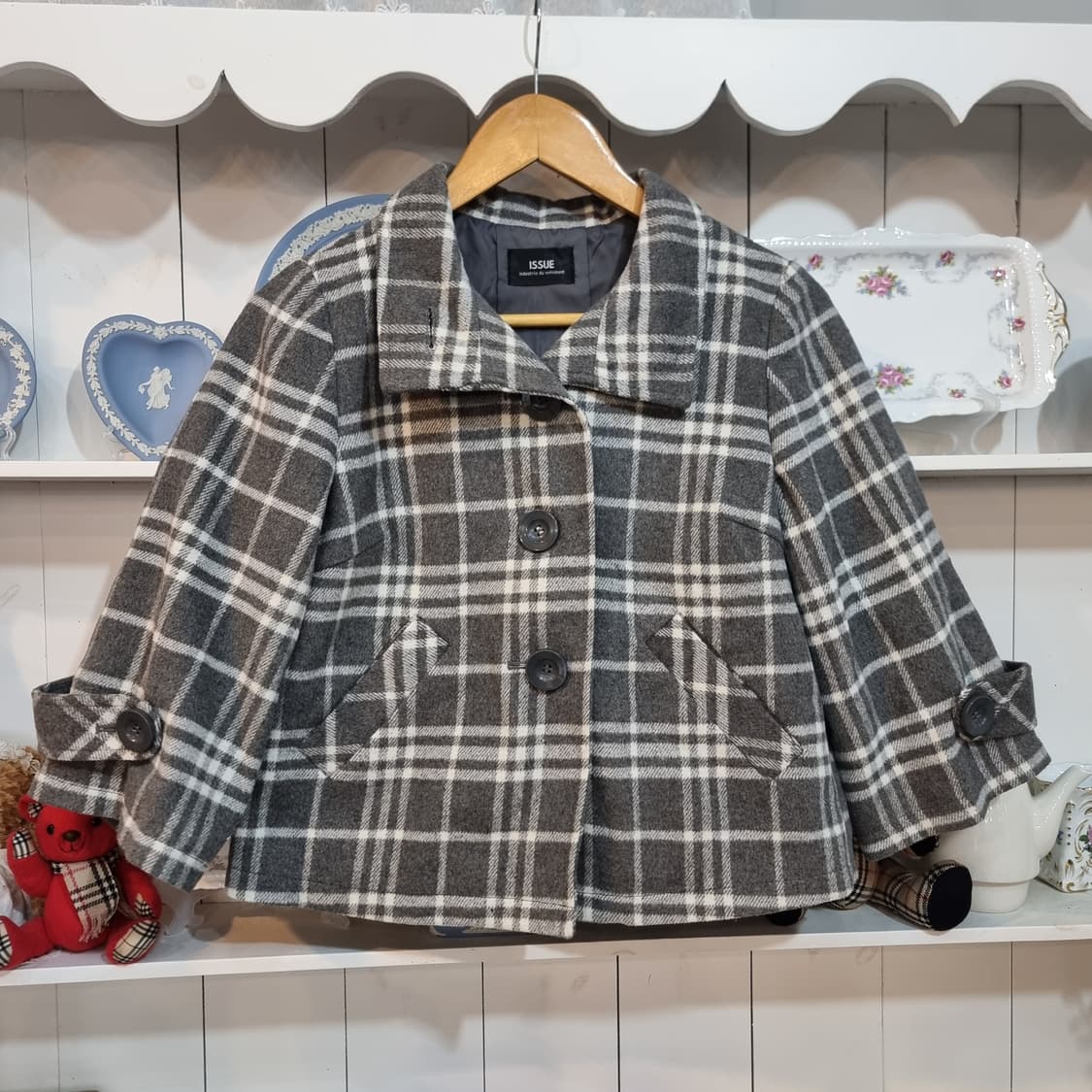 ISSUE(이슈) 울 혼방 그레이 체크 숏 자켓 상품이미지1