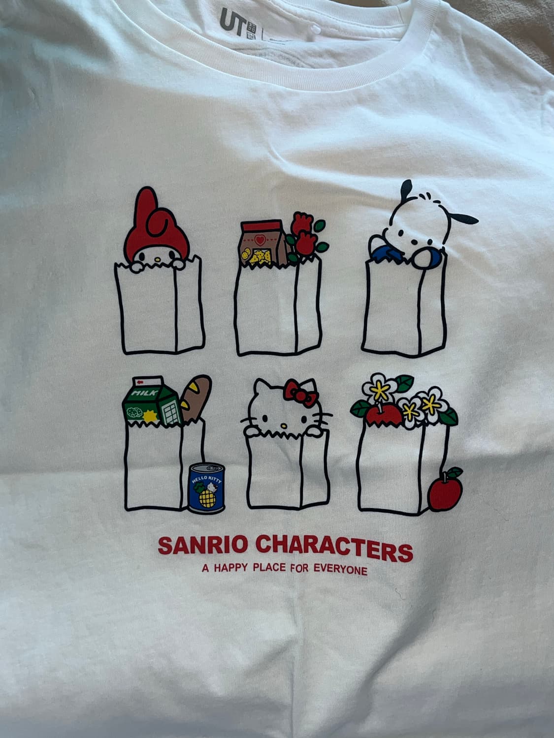 유니클로 헬로키티 반팔 상품이미지2