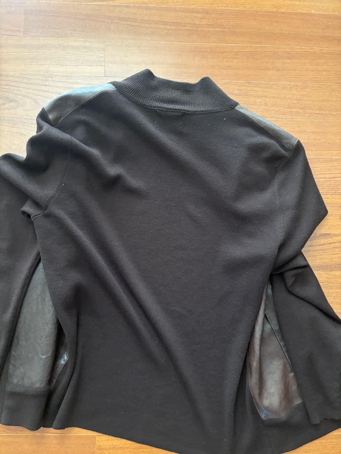 바나나 리퍼블릭 니트 하이브리드 레더 자켓 상품이미지3