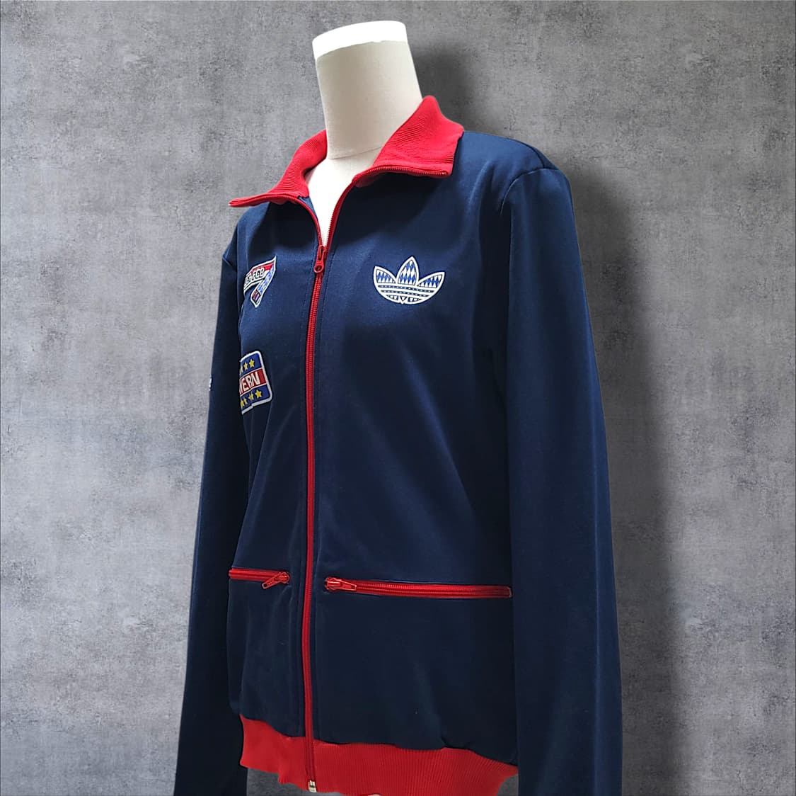 [95] 아디다스 바이에른뮌헨 패치 트랙탑 져지 상품이미지3