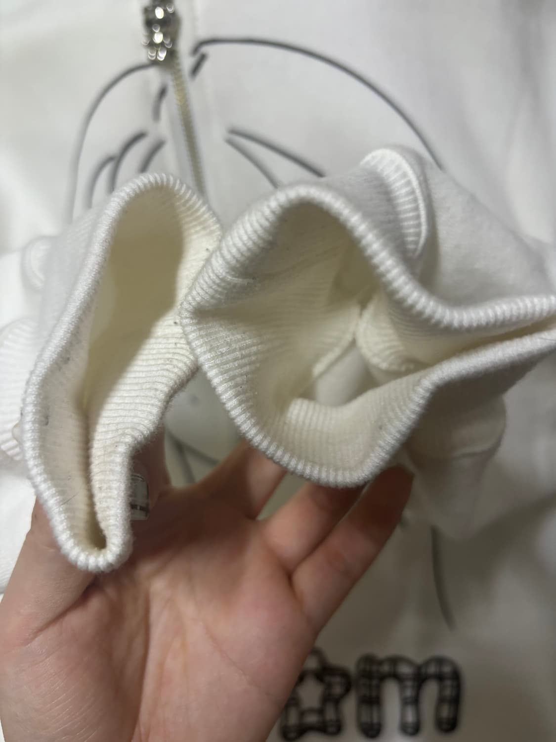 샬롬클럽 고티 후드 집업 화이트 상품이미지4