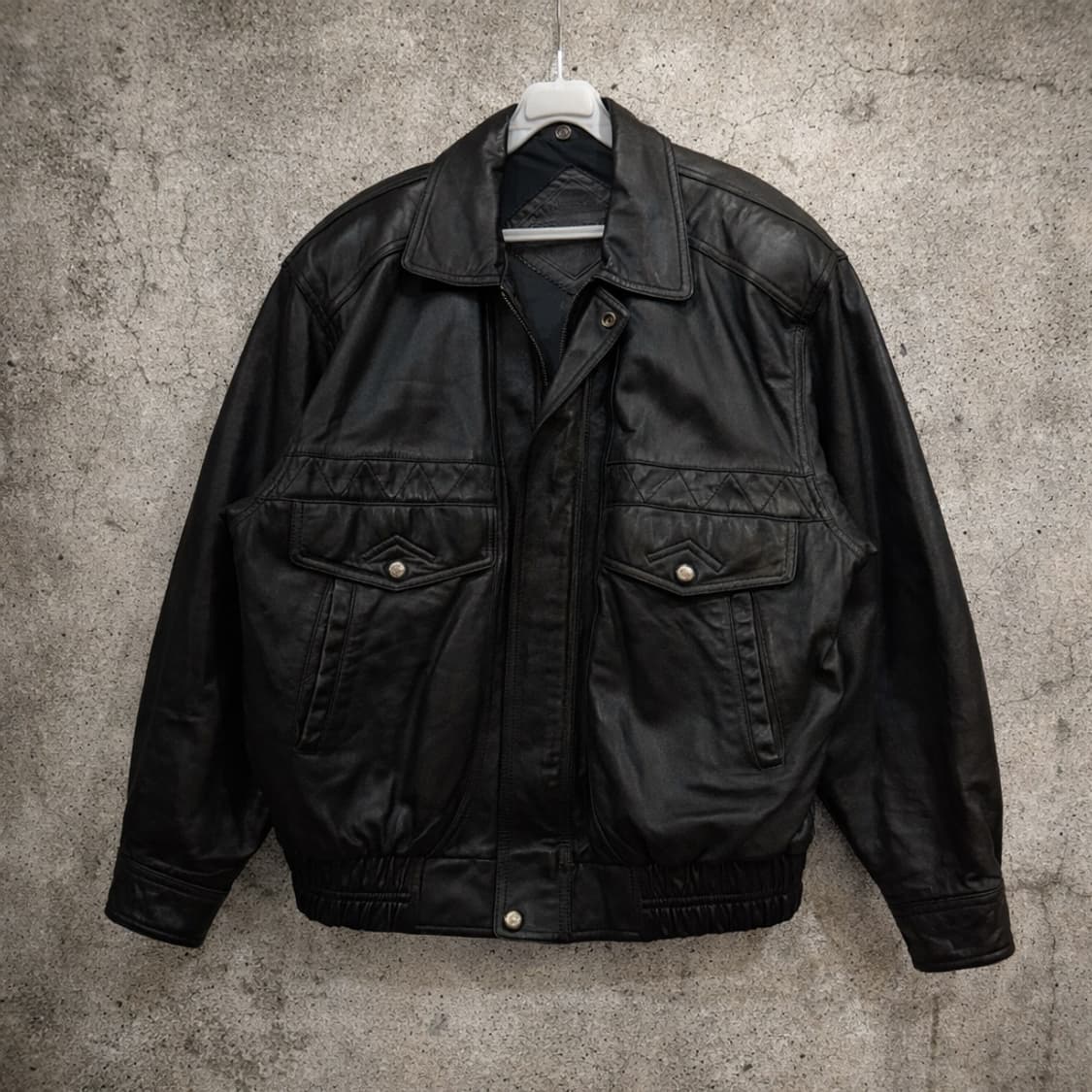Vintage Black Leather Jacket 상품이미지1