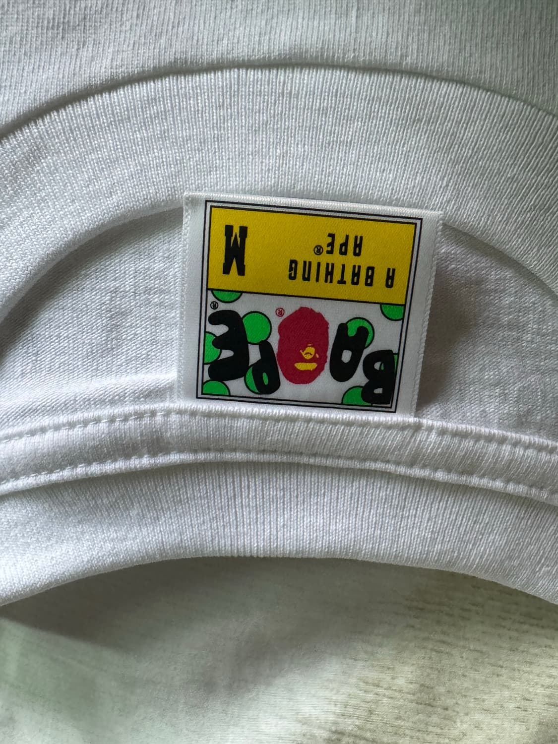 베이프 나고야스토어 한정판 M 상품이미지3