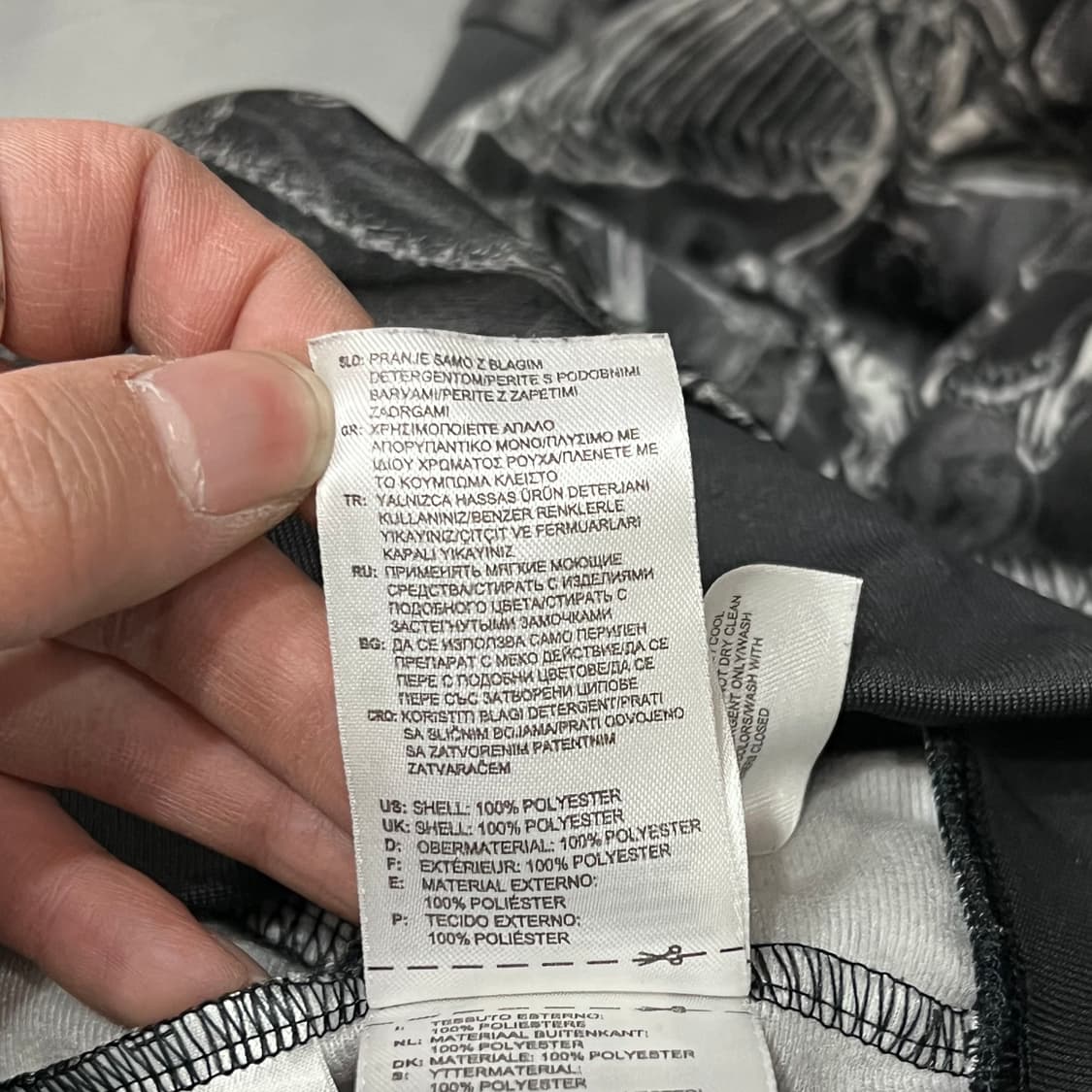  아디다스 스켈레톤 트랙탑 y15291 상품이미지7